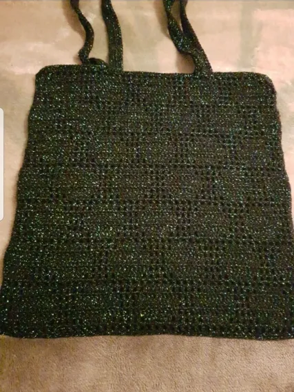 Simli Siyah El Örgüsü Omuz Çantası – Astarlı, 37×37 cm