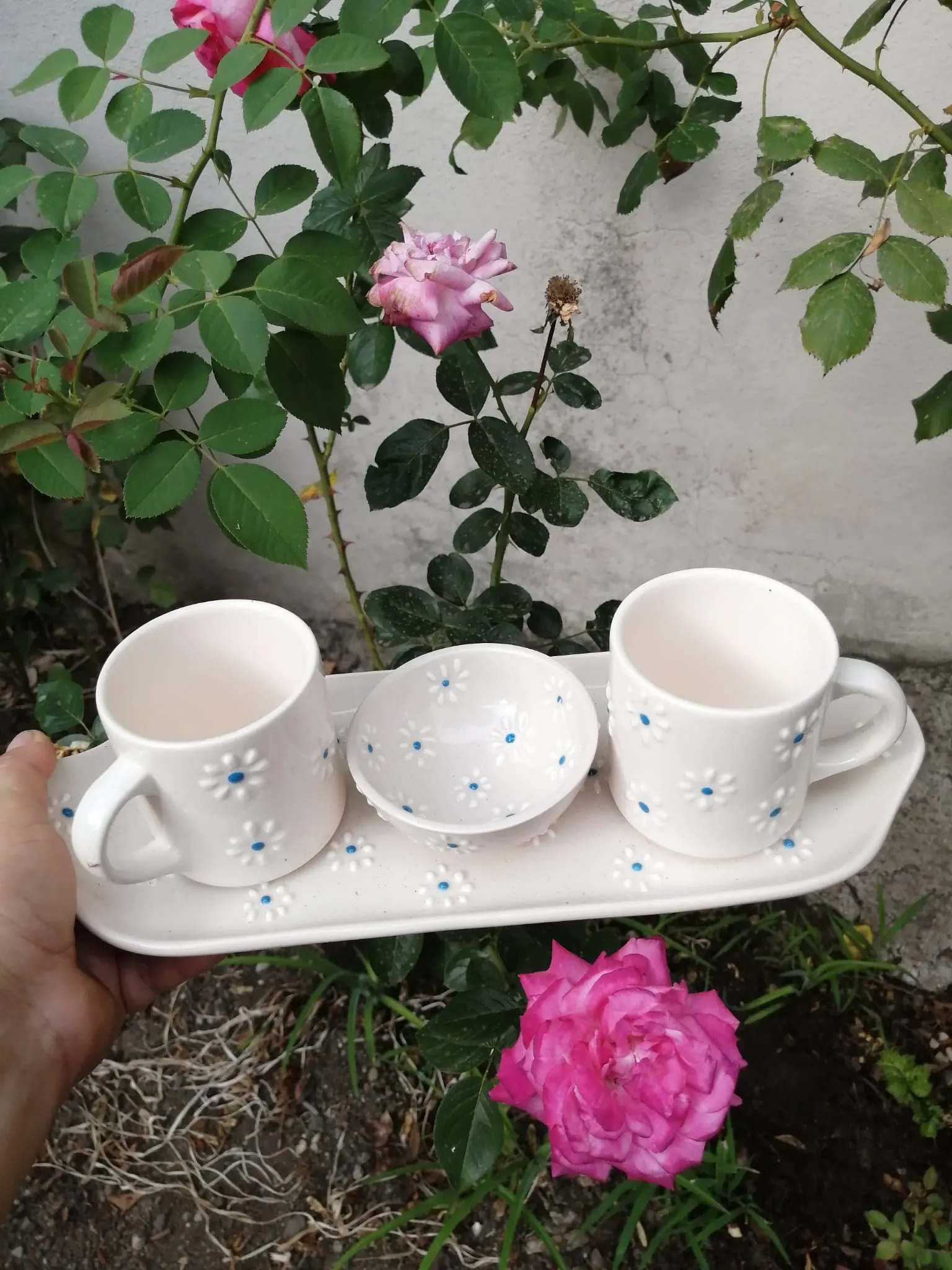 Blue Daisies Ceramic Triple Cup Set