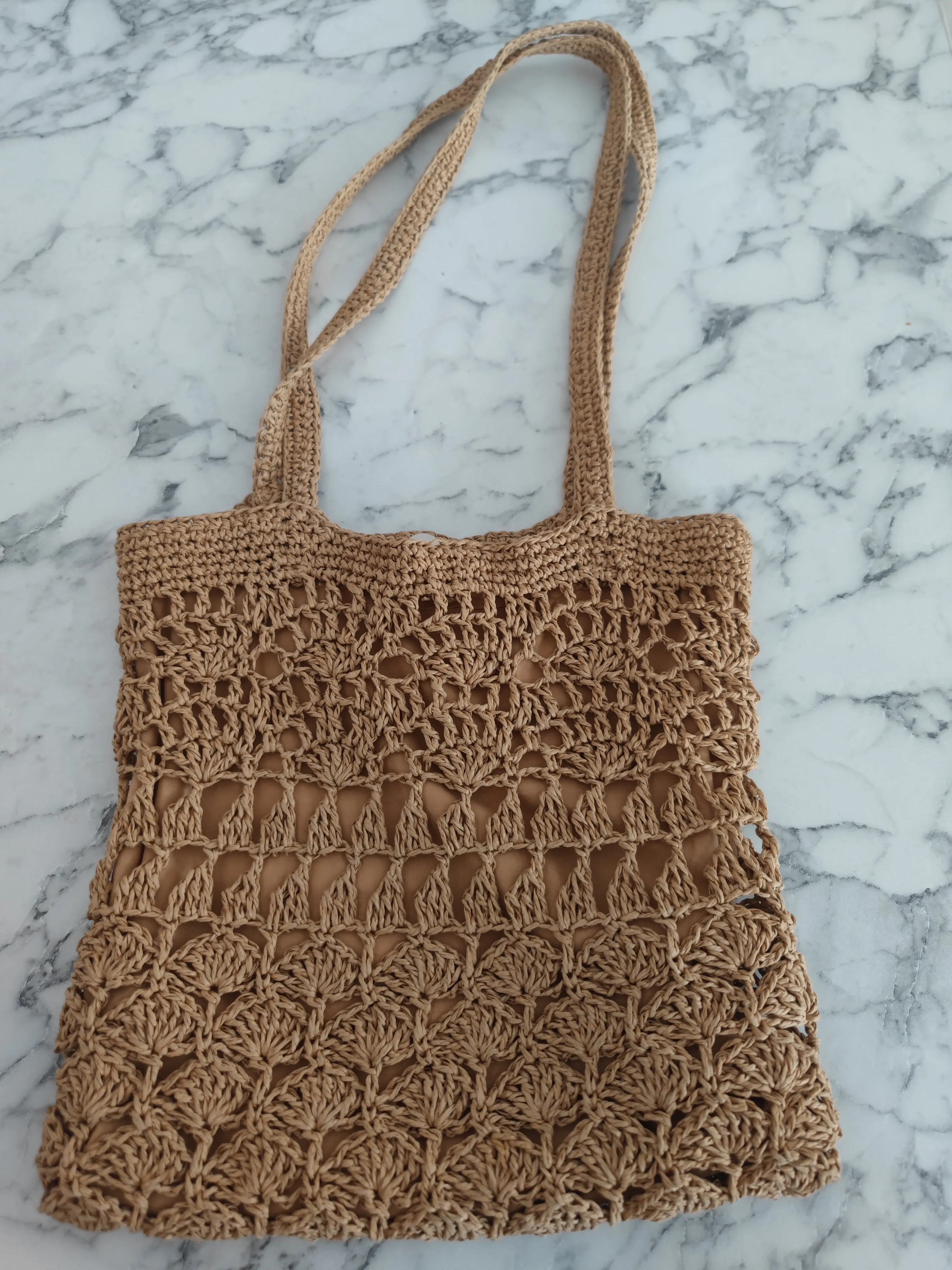 Medium size handbag
