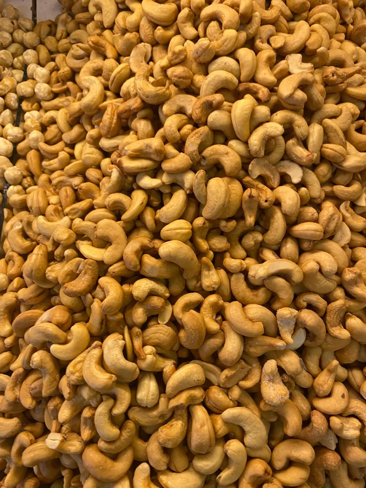 1 KG KAVRULMUŞ KAJU