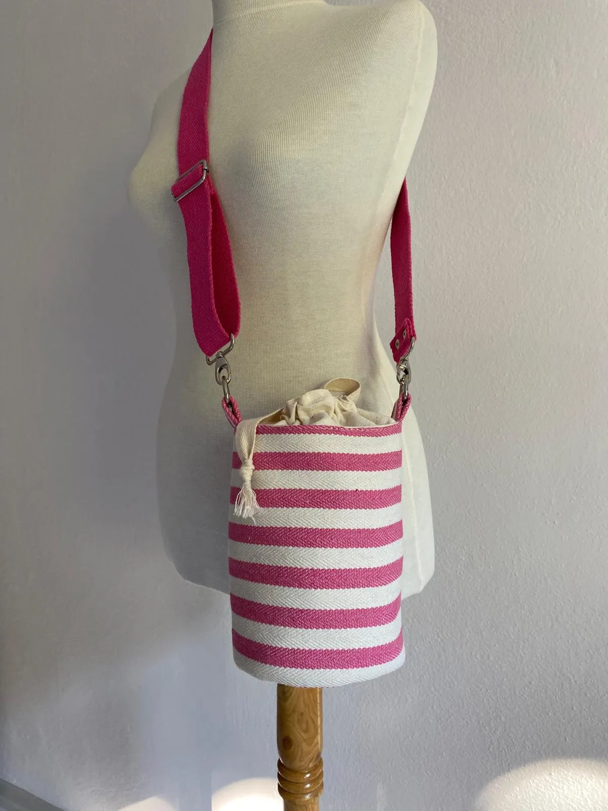 Pink and White Striped Cylinder Shoulder and Crossbody Bag – Summer and Vacation Style