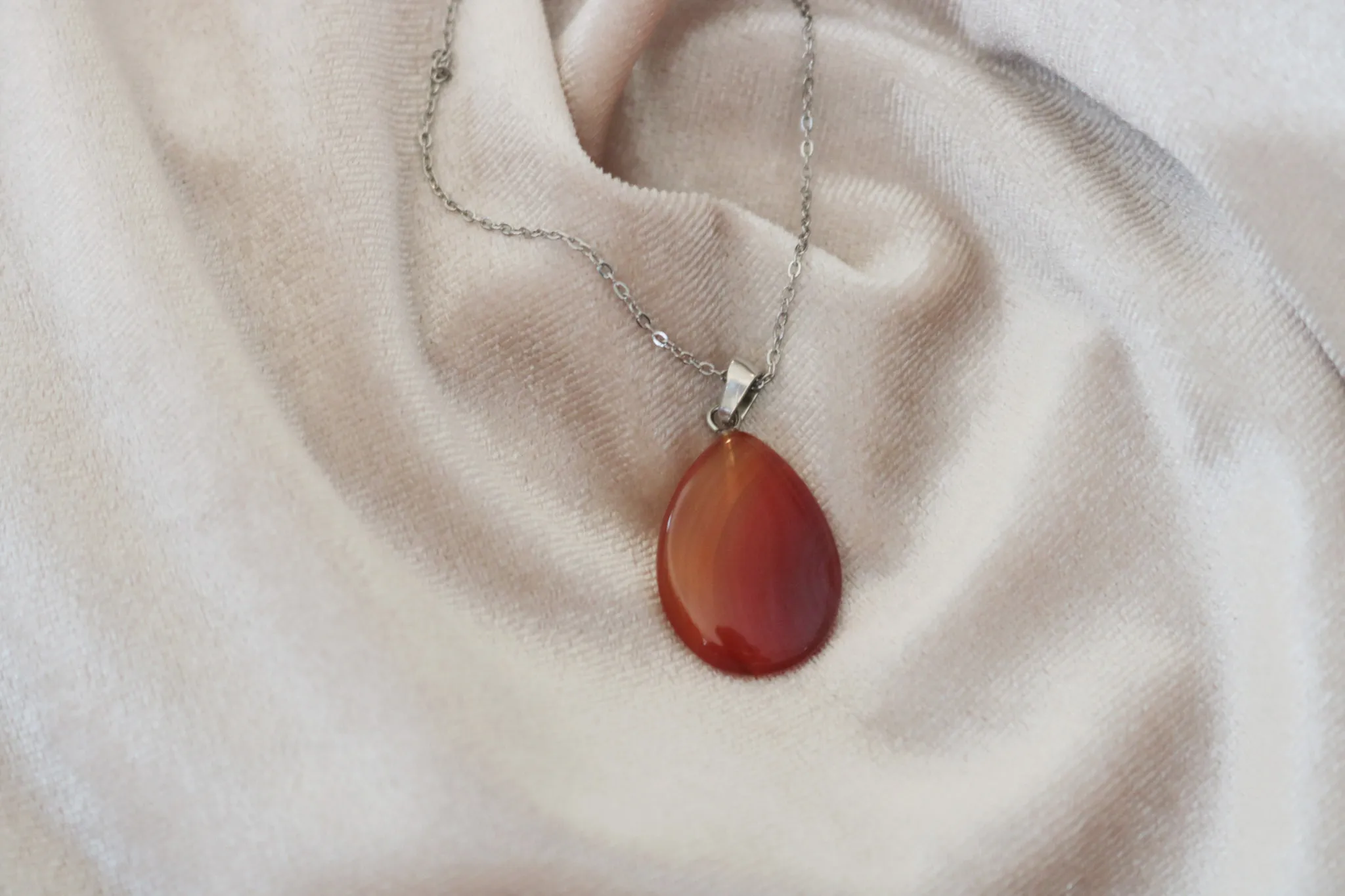 Kahverengi Akik Taşı Kadın Kolye Orjinal Doğal Taş