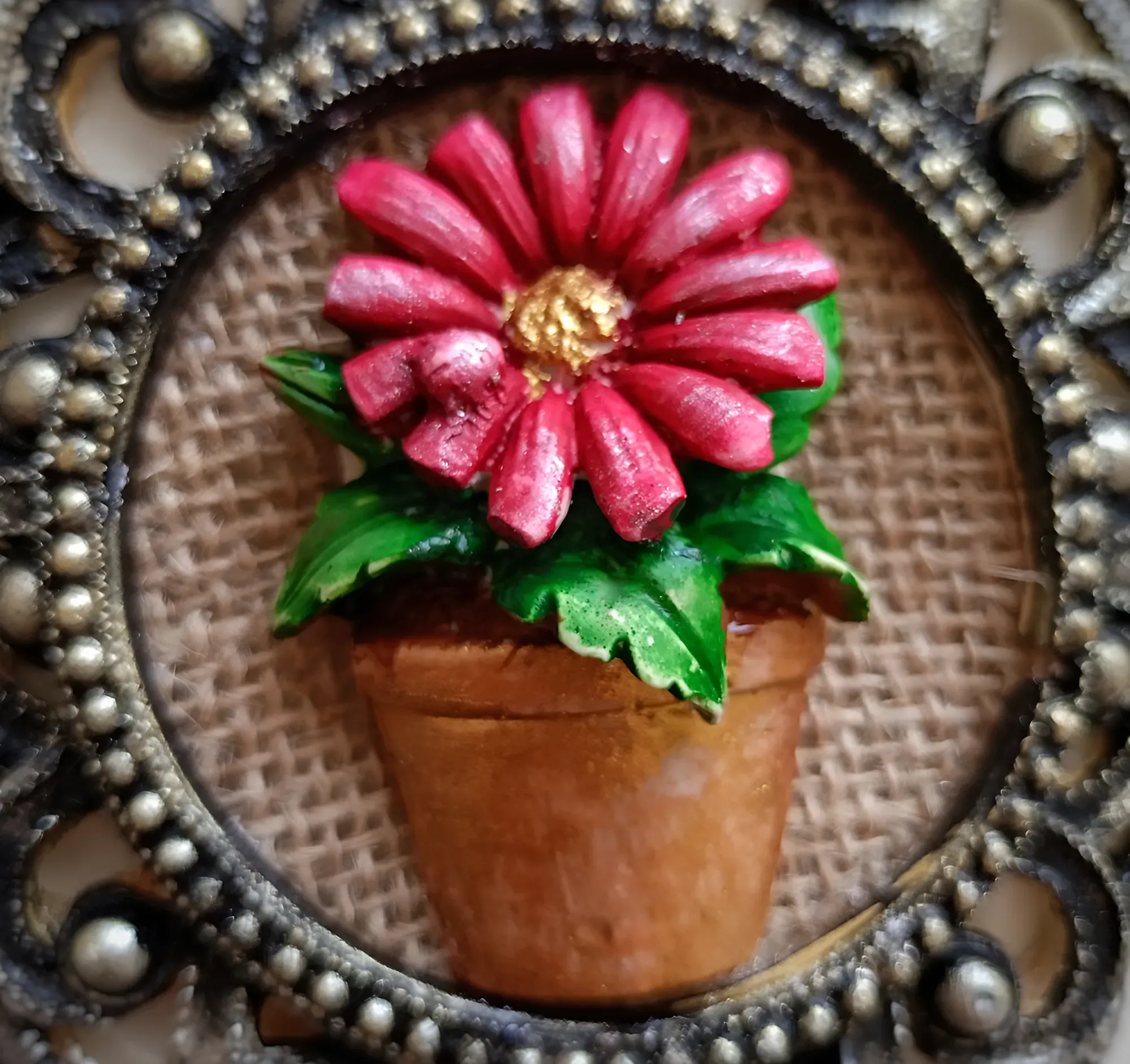 Çiçek Modelli Dekoratif Çerçeve