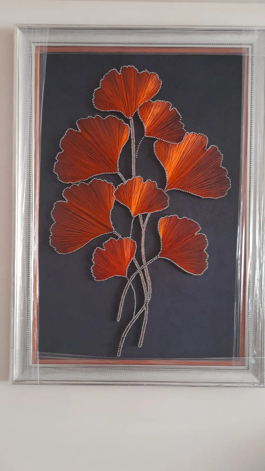 Siyah Zemin Üzerine Ginkgo Çiçeği Filografi Tablo – 60x85 cm El Yapımı