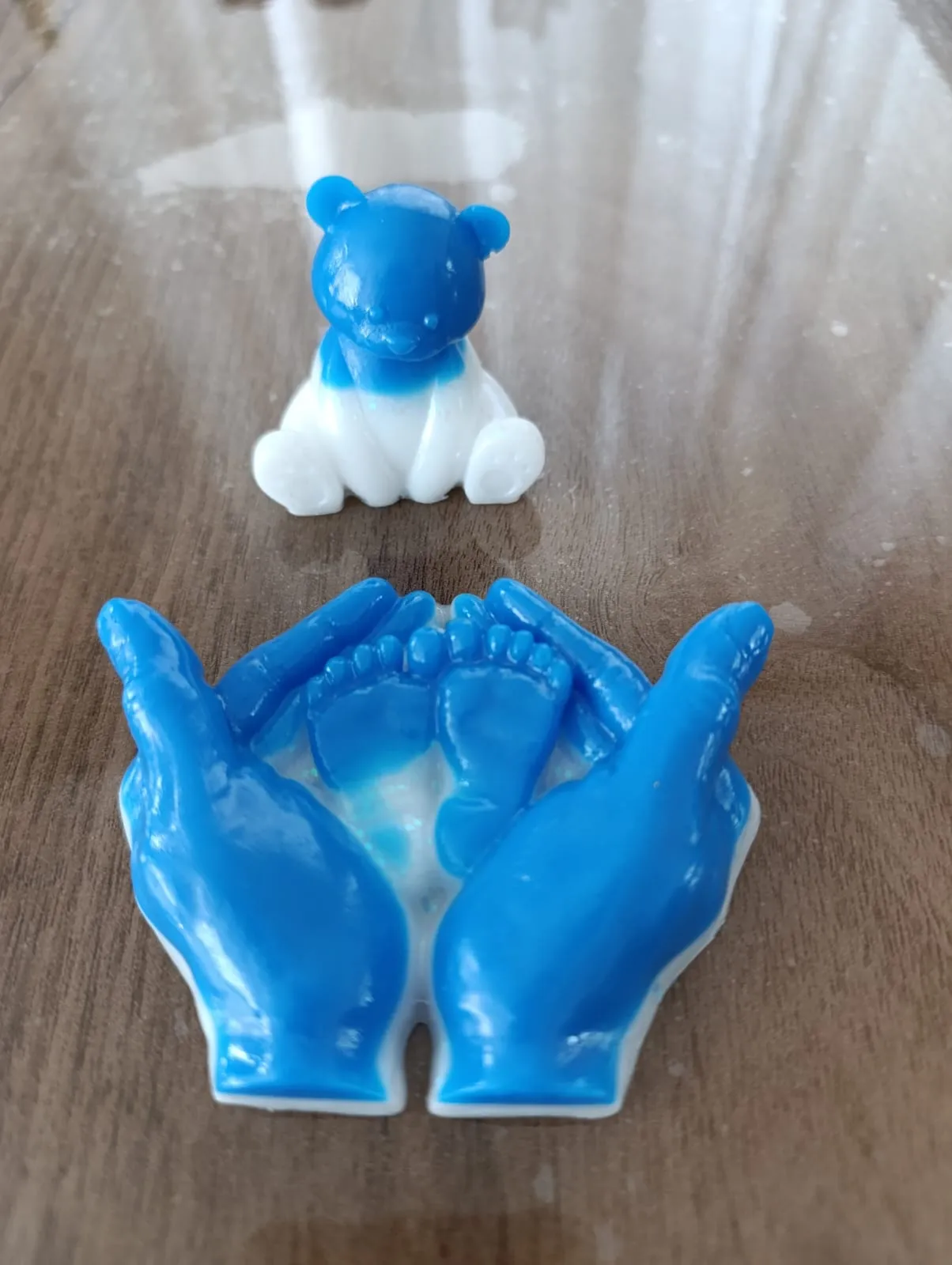 Bebek Ayı ve Anne Eli 