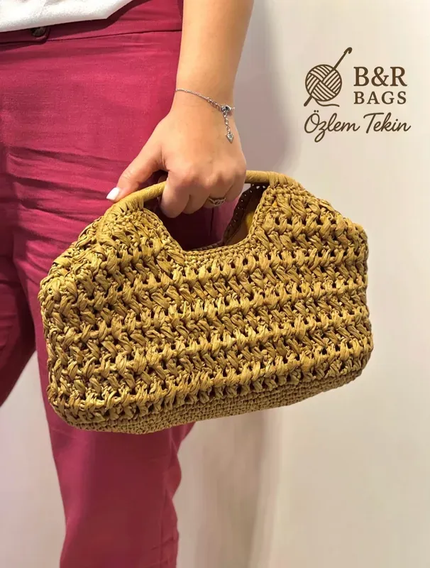 Natural Straw Bag Woven With Imported Raffia