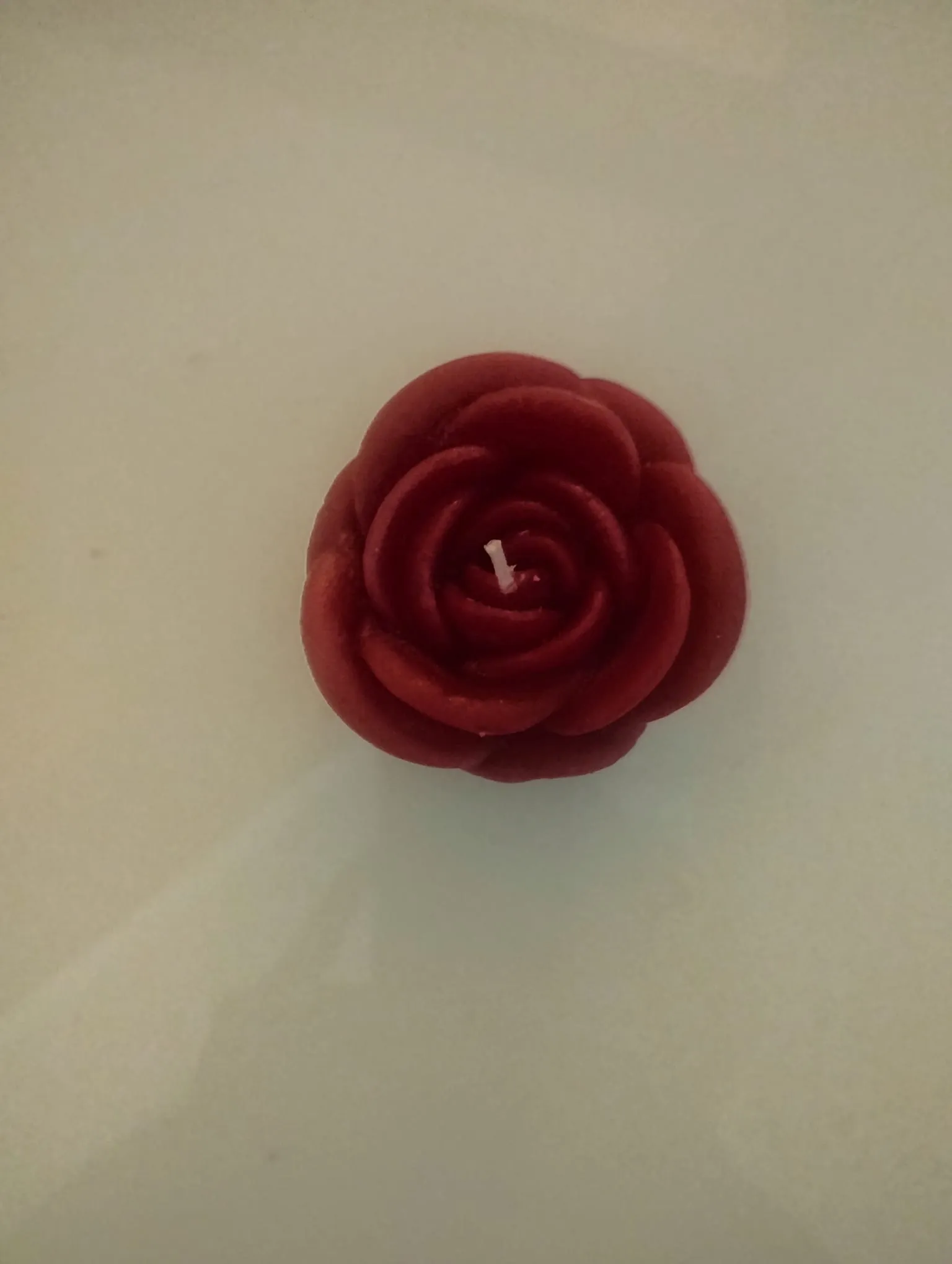 Dekoratif Gül Desenli Mum
