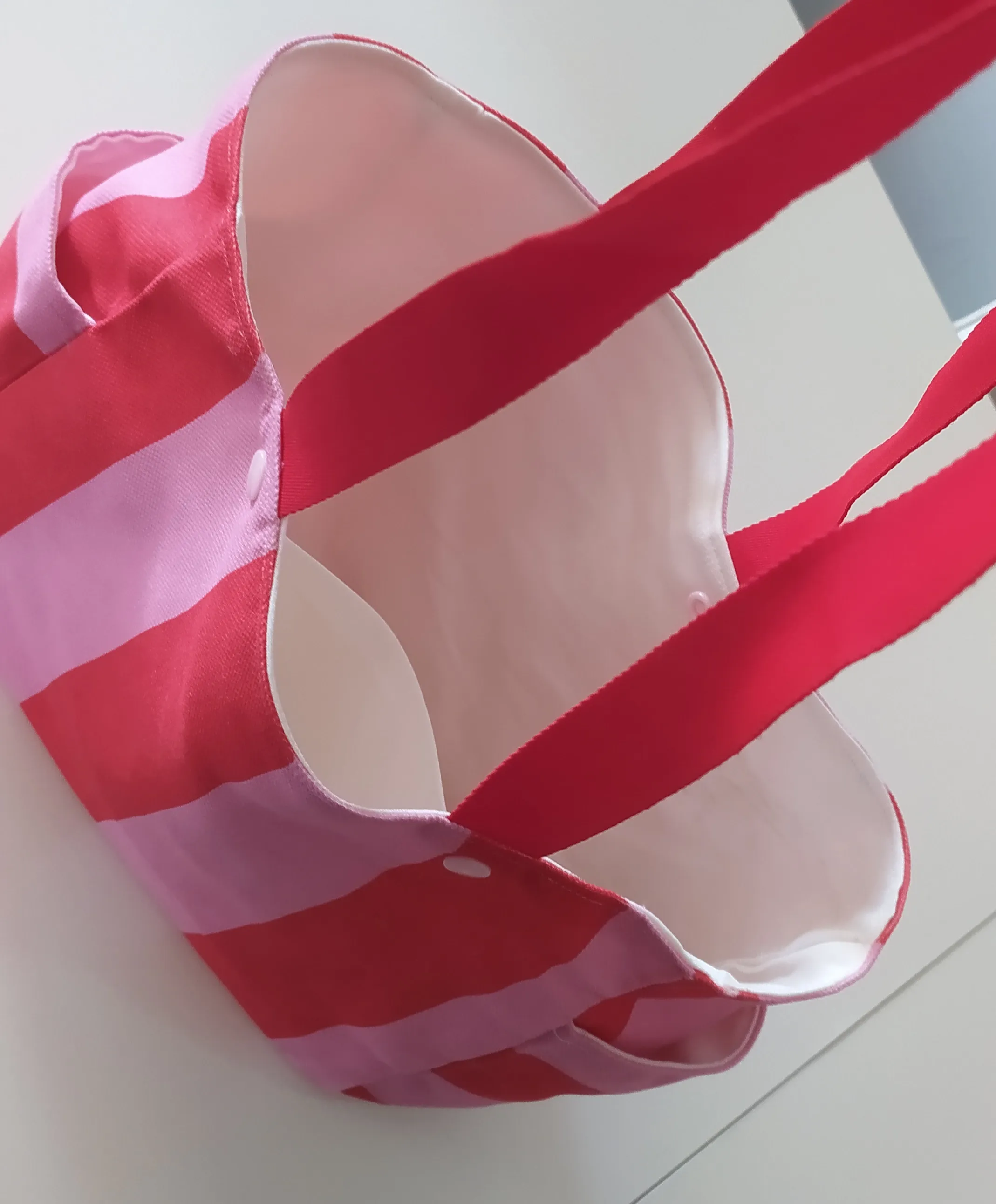 Pembe ve Fuşya Çizgili Kanvas Çantas