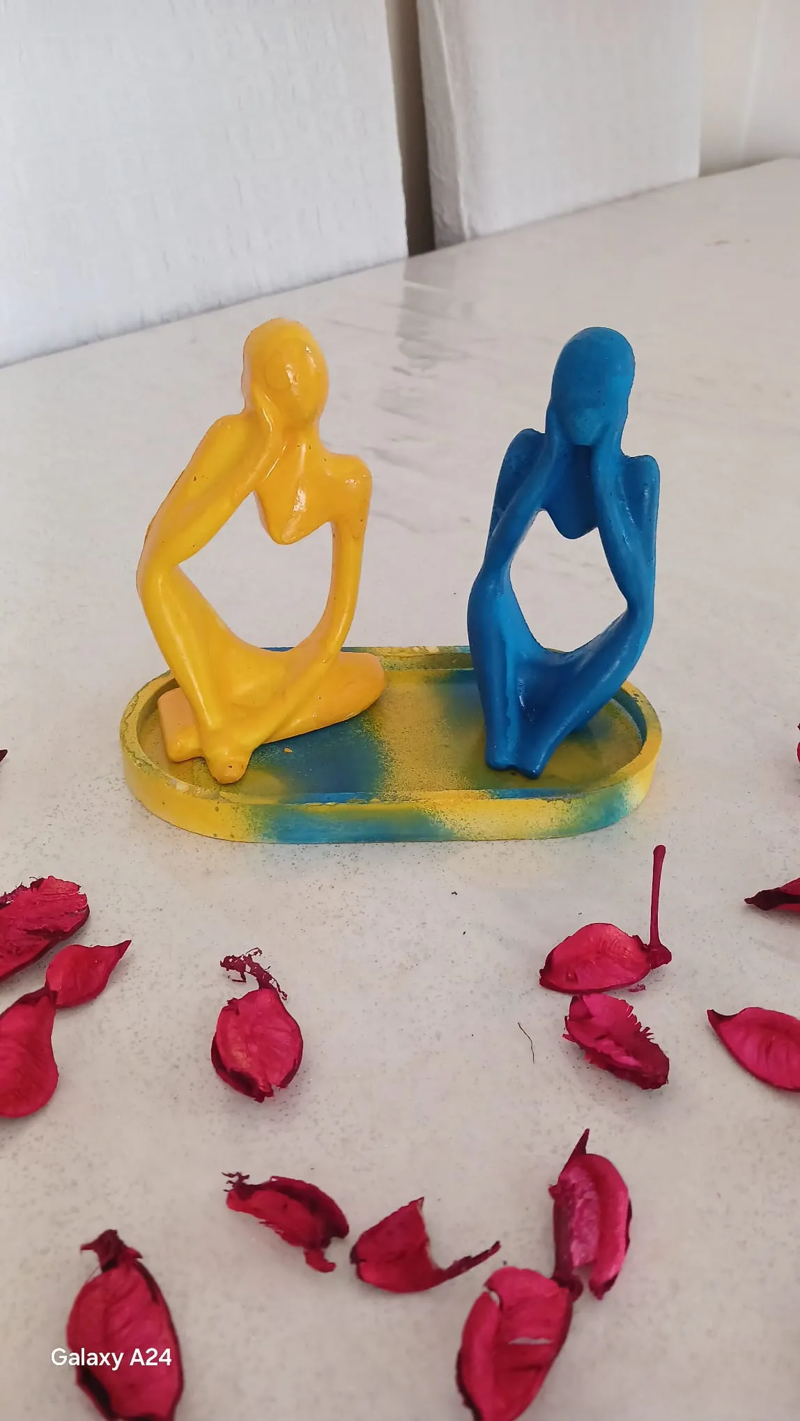 Fenerbahçe Temalı Dekoratif İnsan Figürü Obje