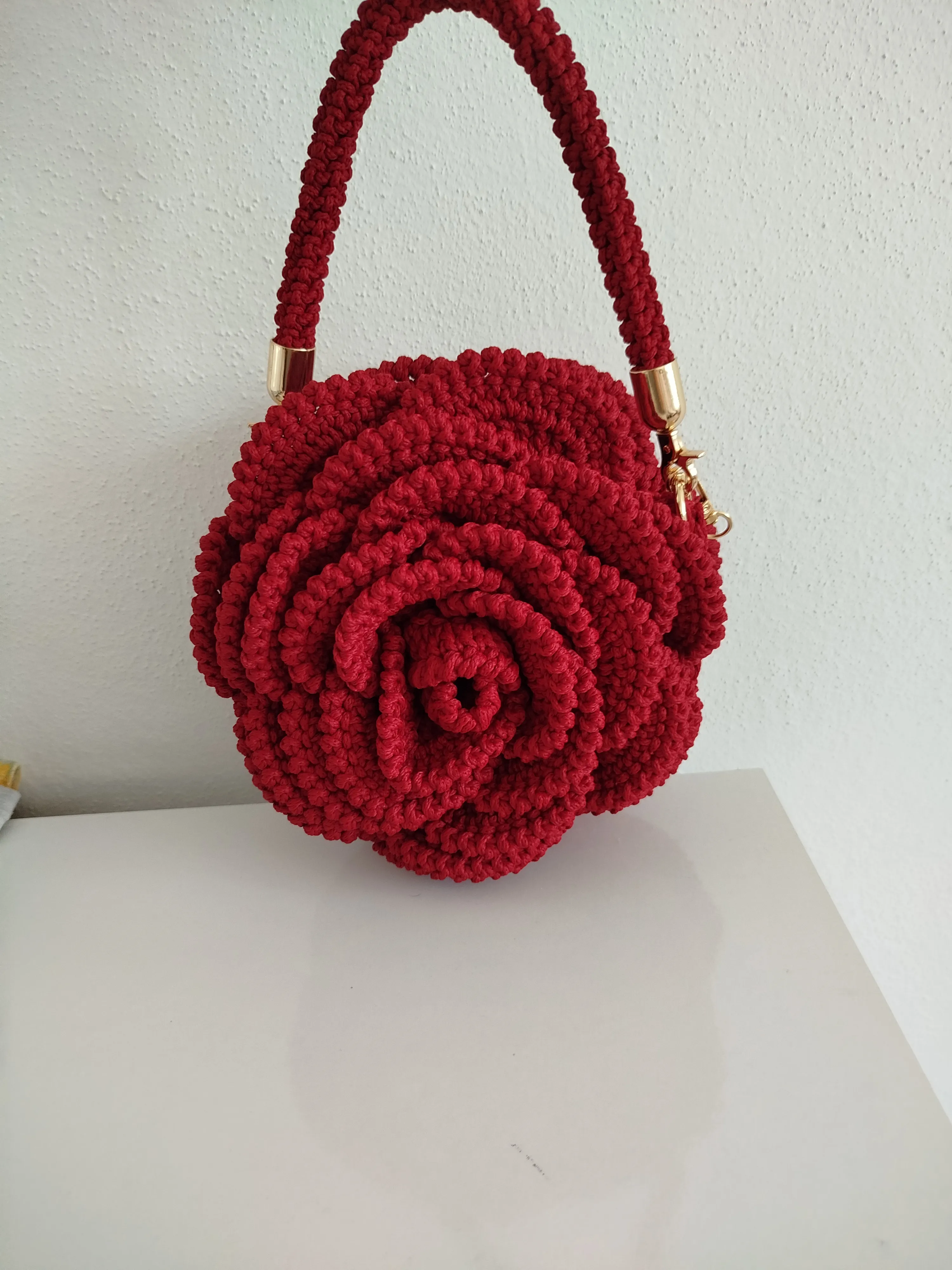 Gül çanta