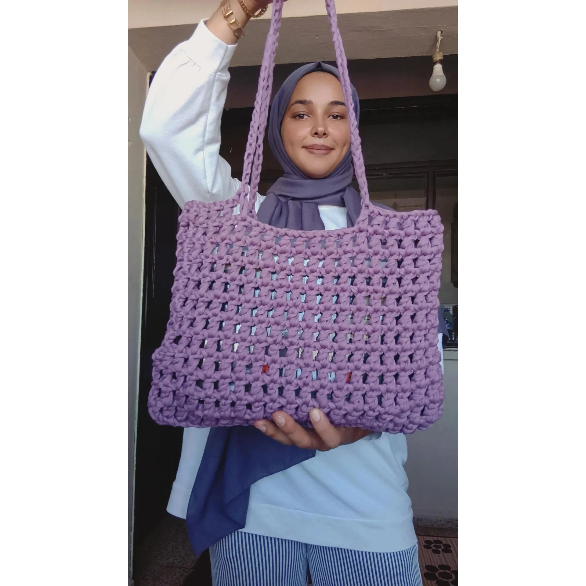 El Yapımı Kırmızı Örgü Çanta Omuz Askılı Büyük Boy Tote Model