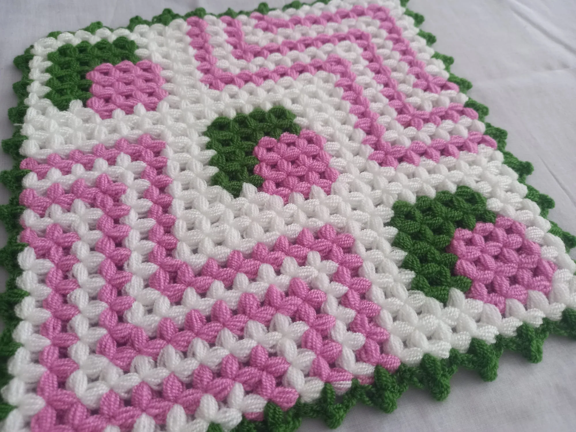 Pembe Küçük Çiçek Lif Modeli