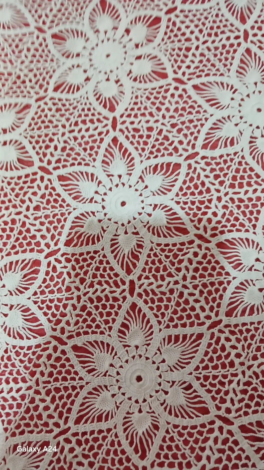 El Emeği Beyaz Dantel Masa Örtüsü – 87x110 cm Özel Tasarım