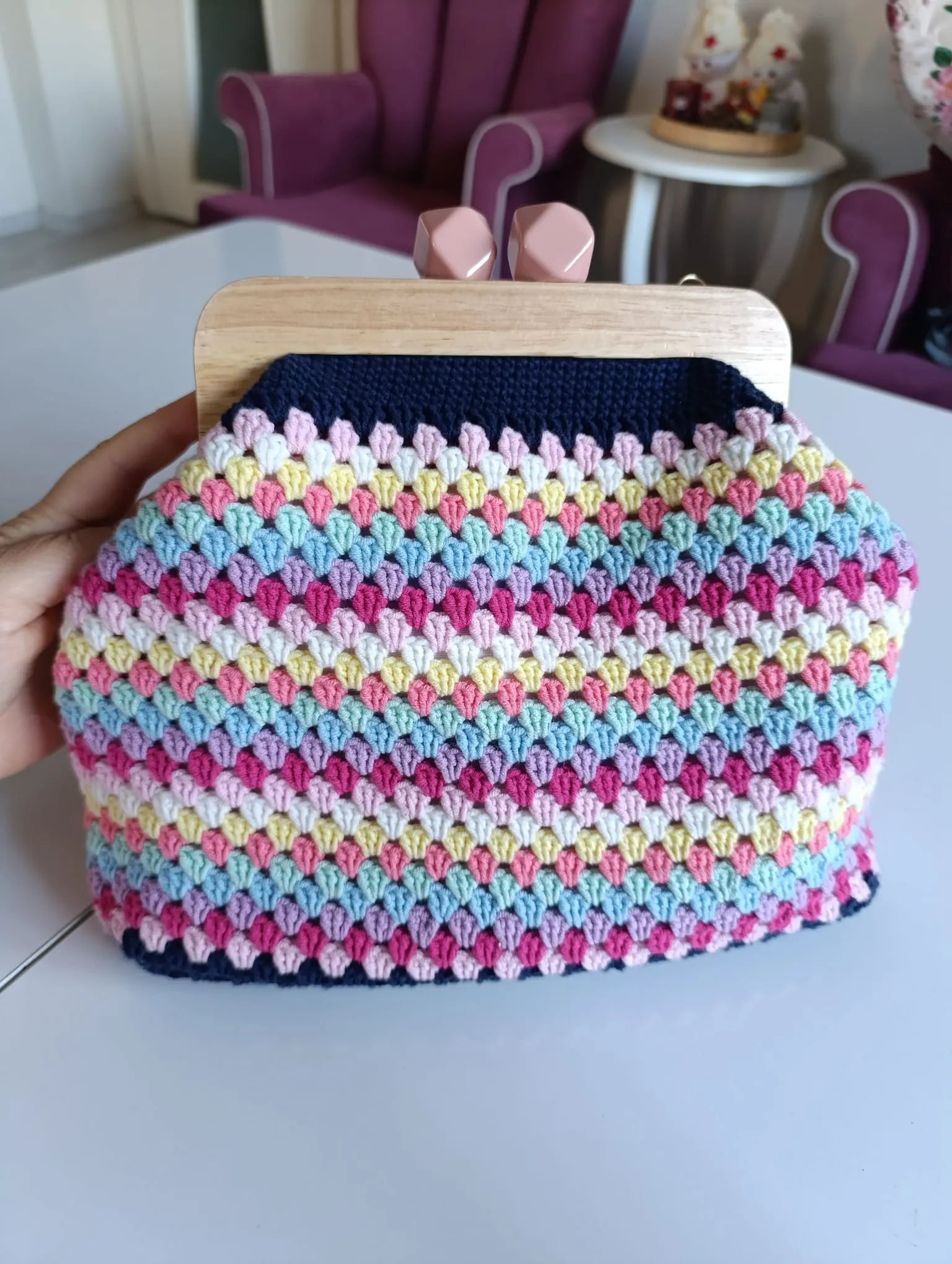El Yapımı Tasarım Çanta – 30x20 cm Astarlı, Şık ve Kullanışlı