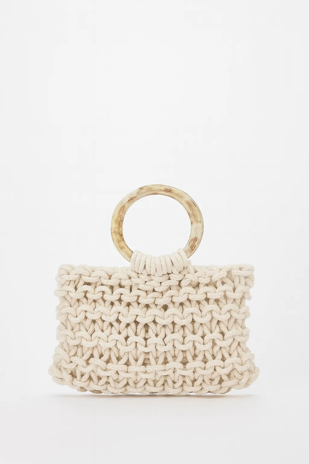 Handmade Straw Summer Bag, Beige Color, Round Metallic Handle Summer Handbag