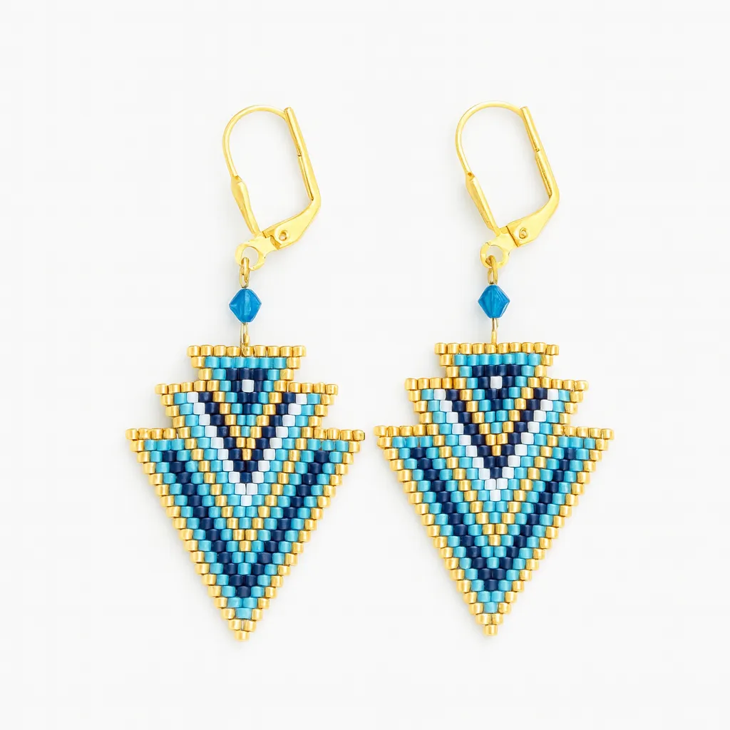 El Yapımı Miyuki Küpe – Geometrik Desenli, Renkli Boncuk Tasarım