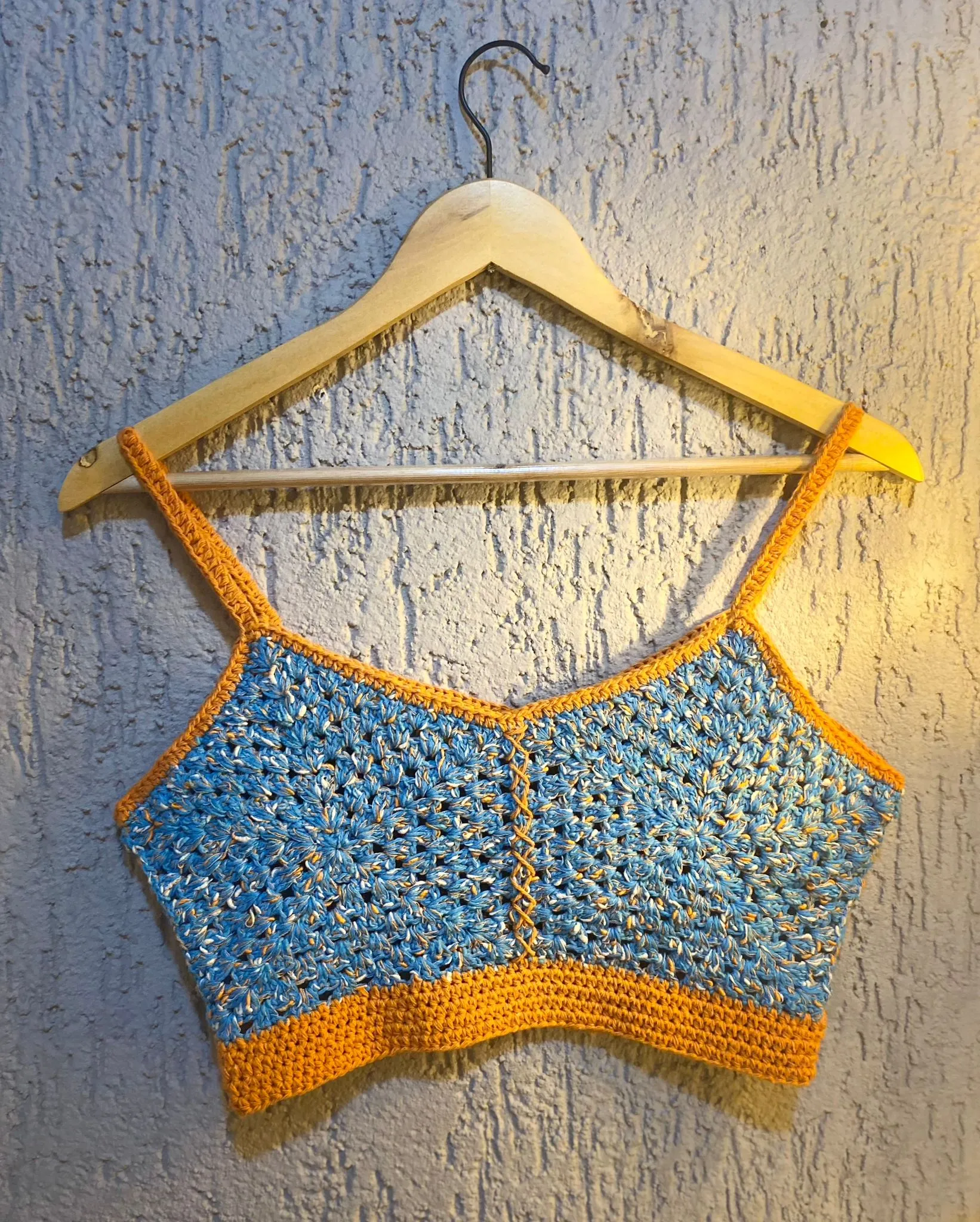 El Yapımı Mavi Büstiyer