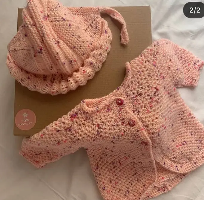 Pembe El Örgüsü Bebek Hırkası ve Şapka Takımı