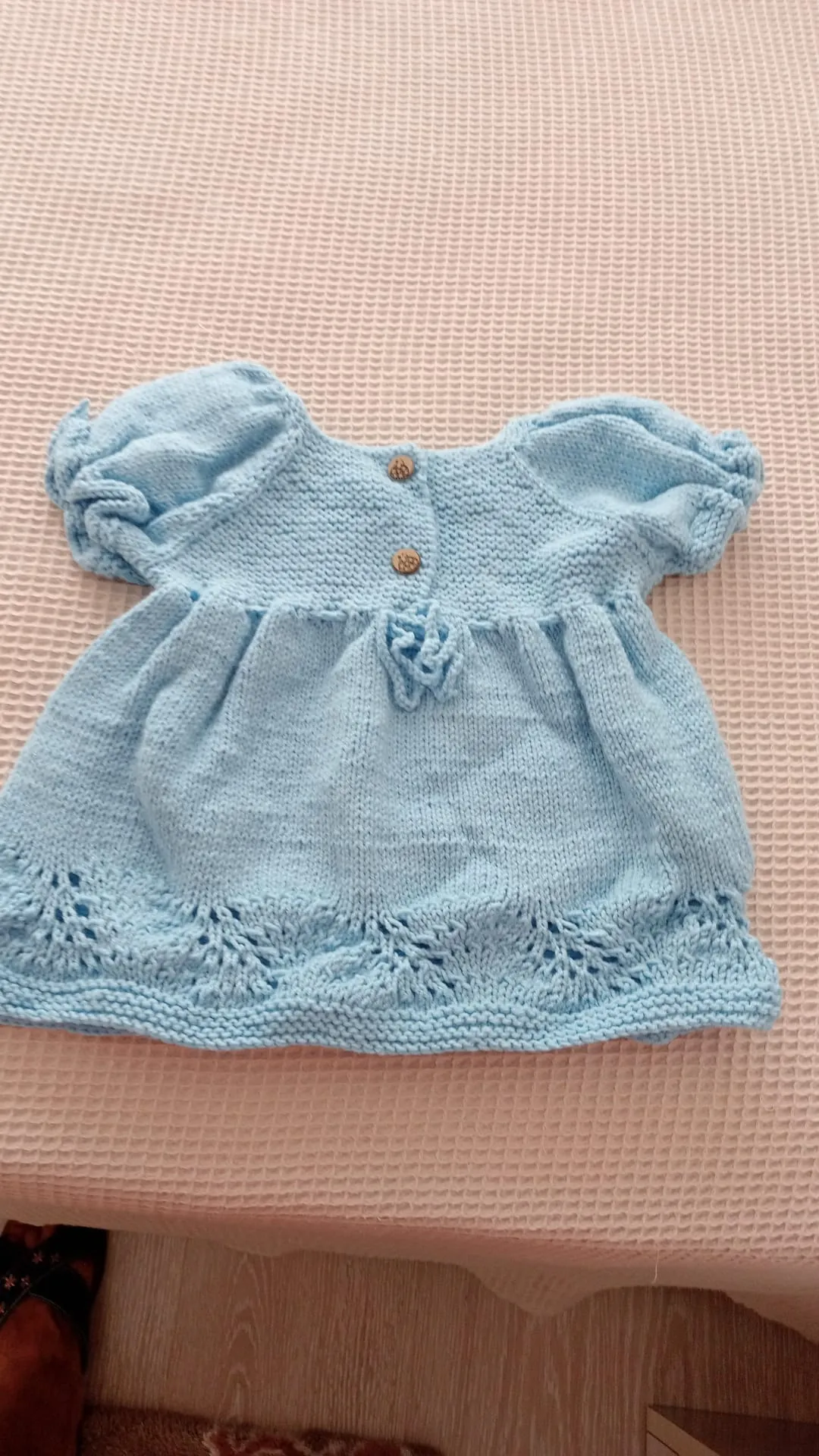 Mavi El Örgüsü Kız Bebek Elbisesi