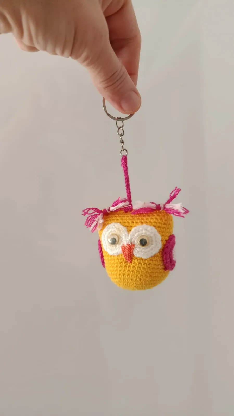 El Yapımı Amigurumi Baykuş Anahtarlık – 8 cm