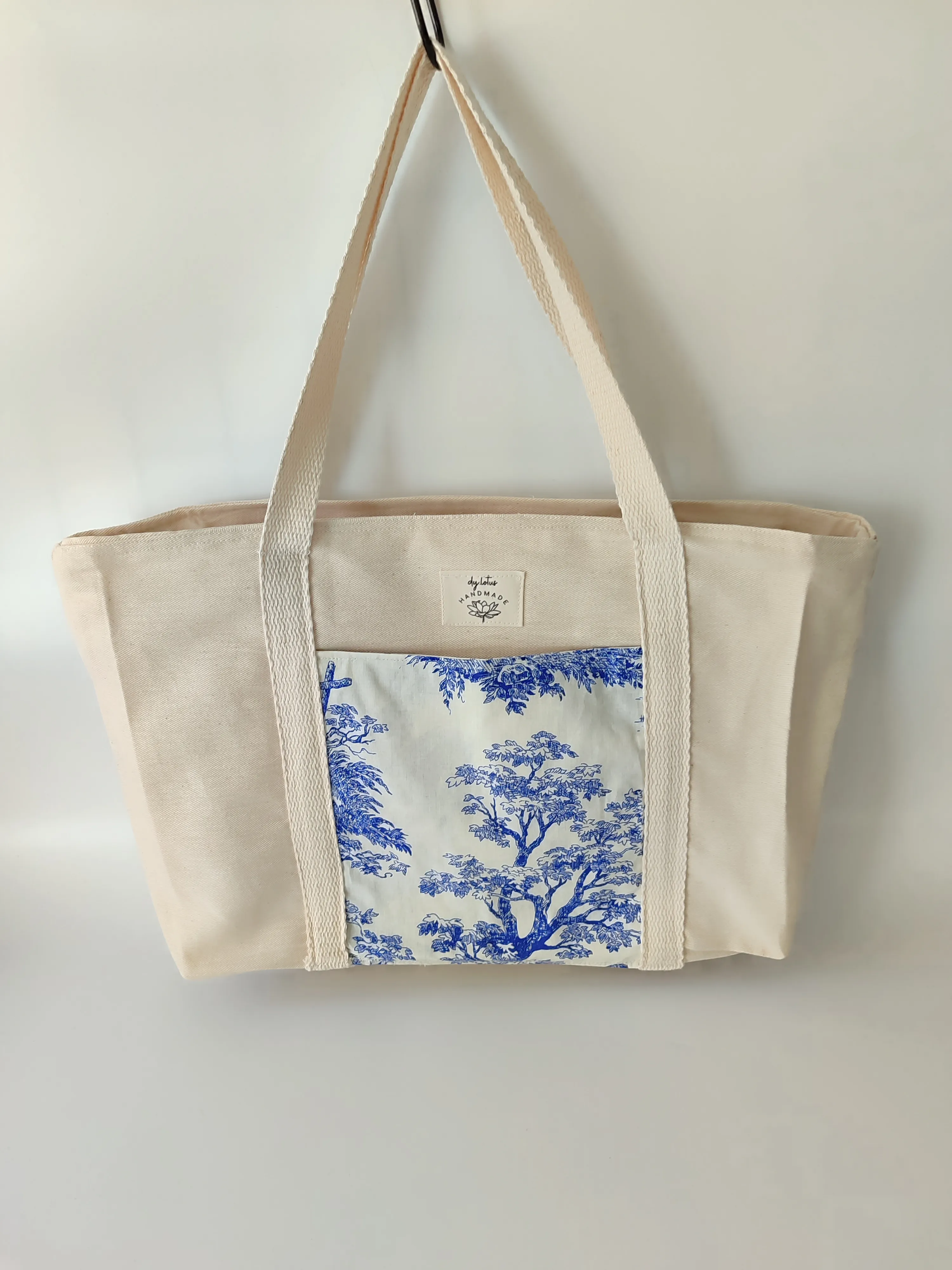 Kanvas Kumaş Çanta – Büyük Boy, Kullanışlı ve Şık Tasarım