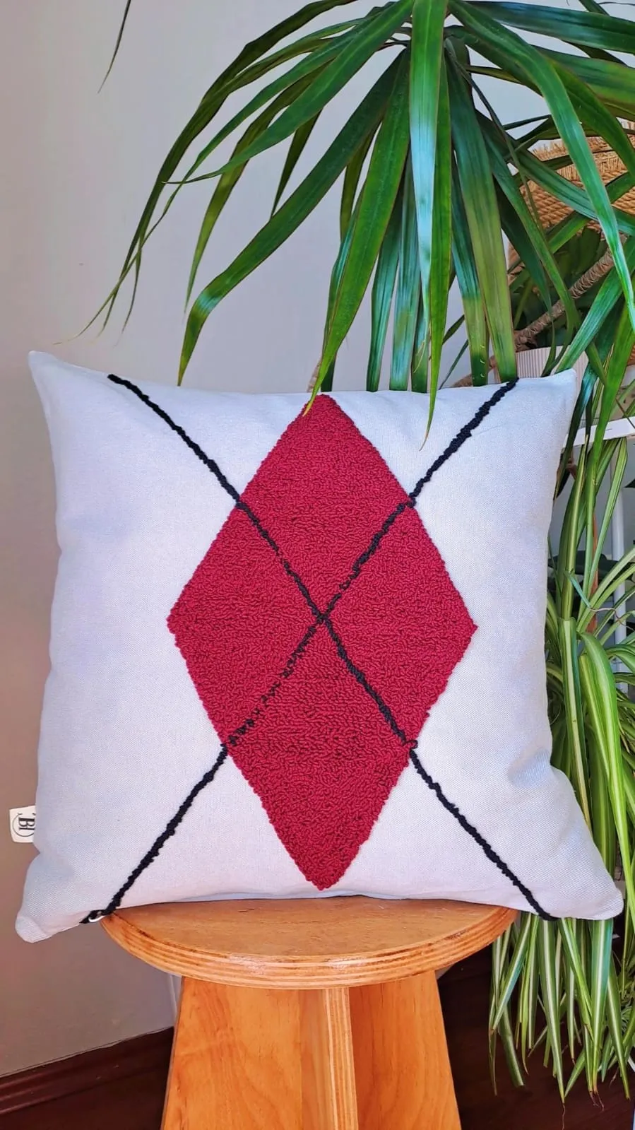 Kırlent Kılıfı Punch (PANÇ) Büyük Baklava