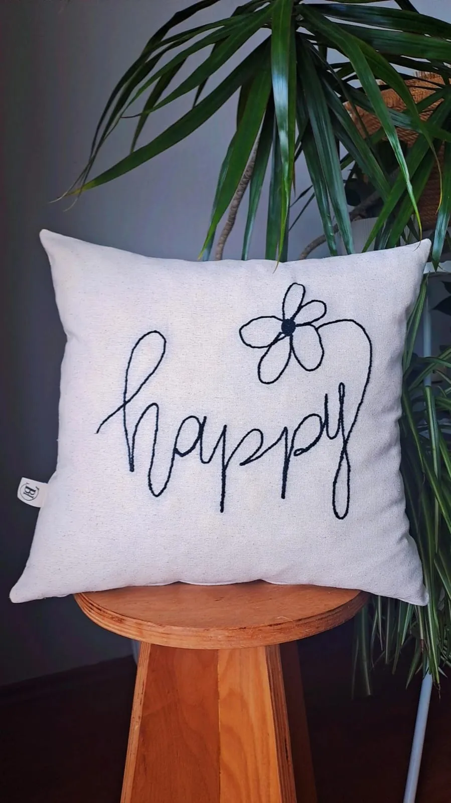 Kırlent Kılıfı Punch (PANÇ)  Happy Nakış