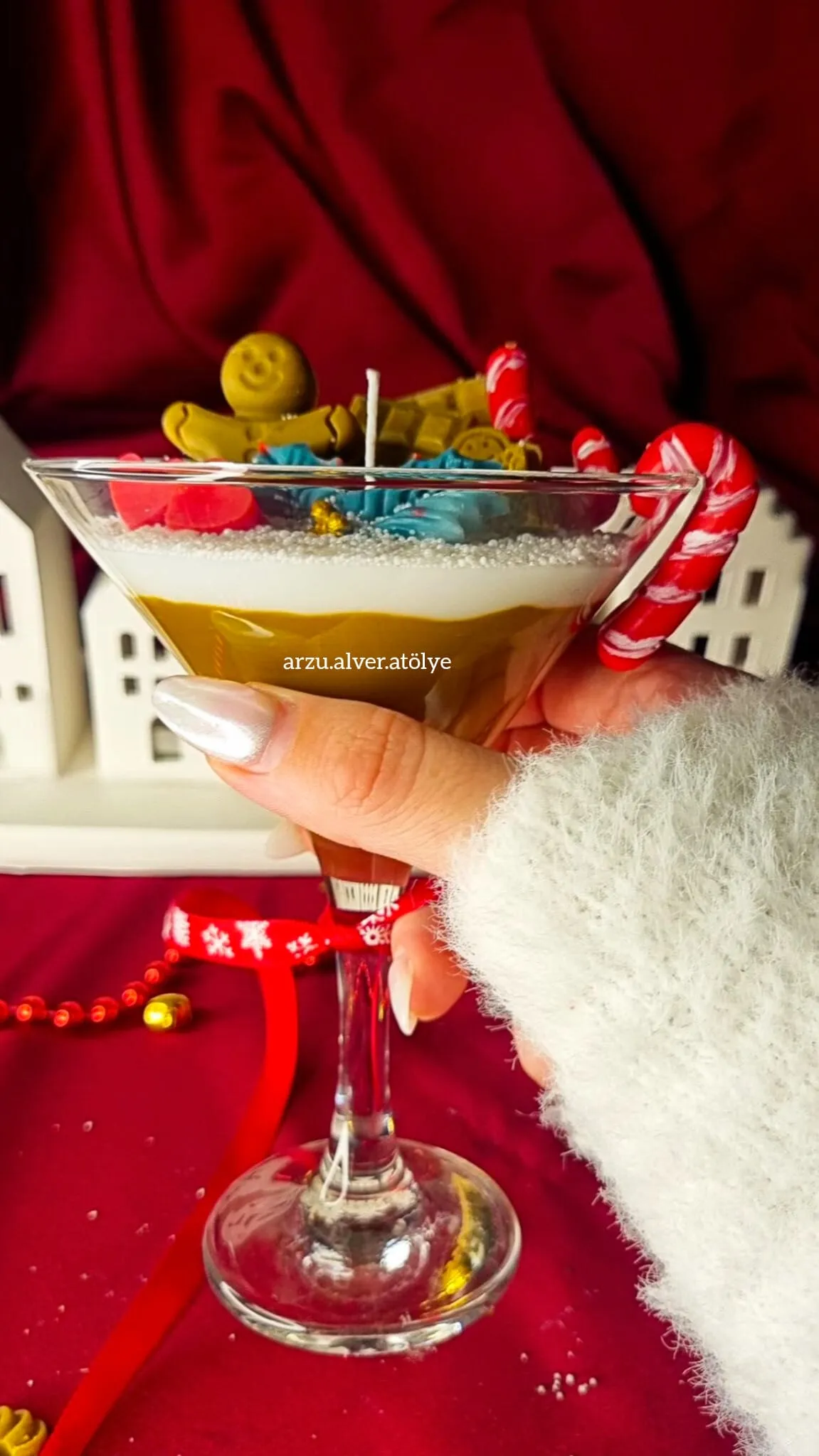 Christmas Martini Kokulu Mum – Yılbaşı Özel Dekoratif El Yapımı Mum