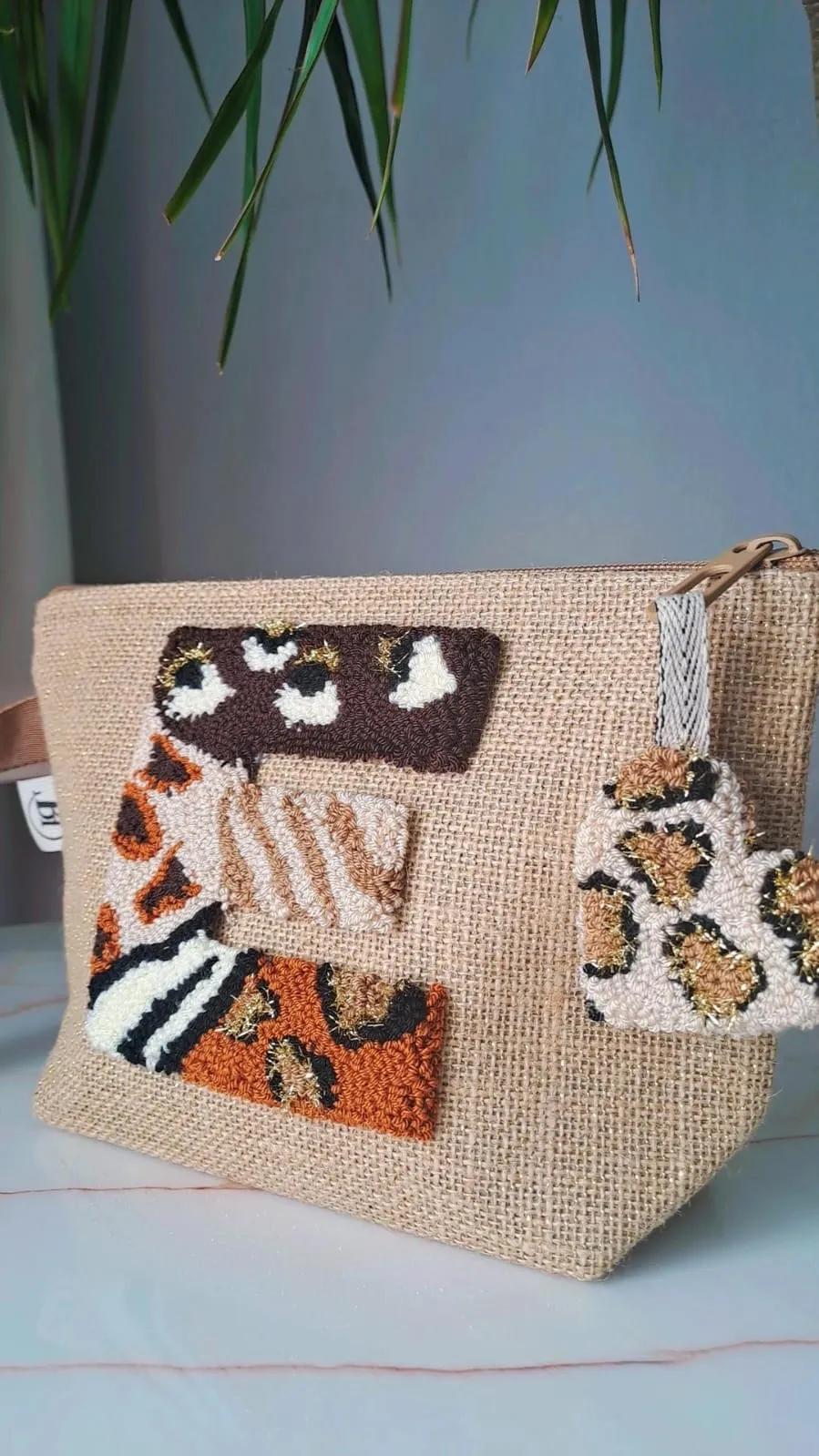 Handmade Punch Embroidered E Letter Patterned Jute Bag