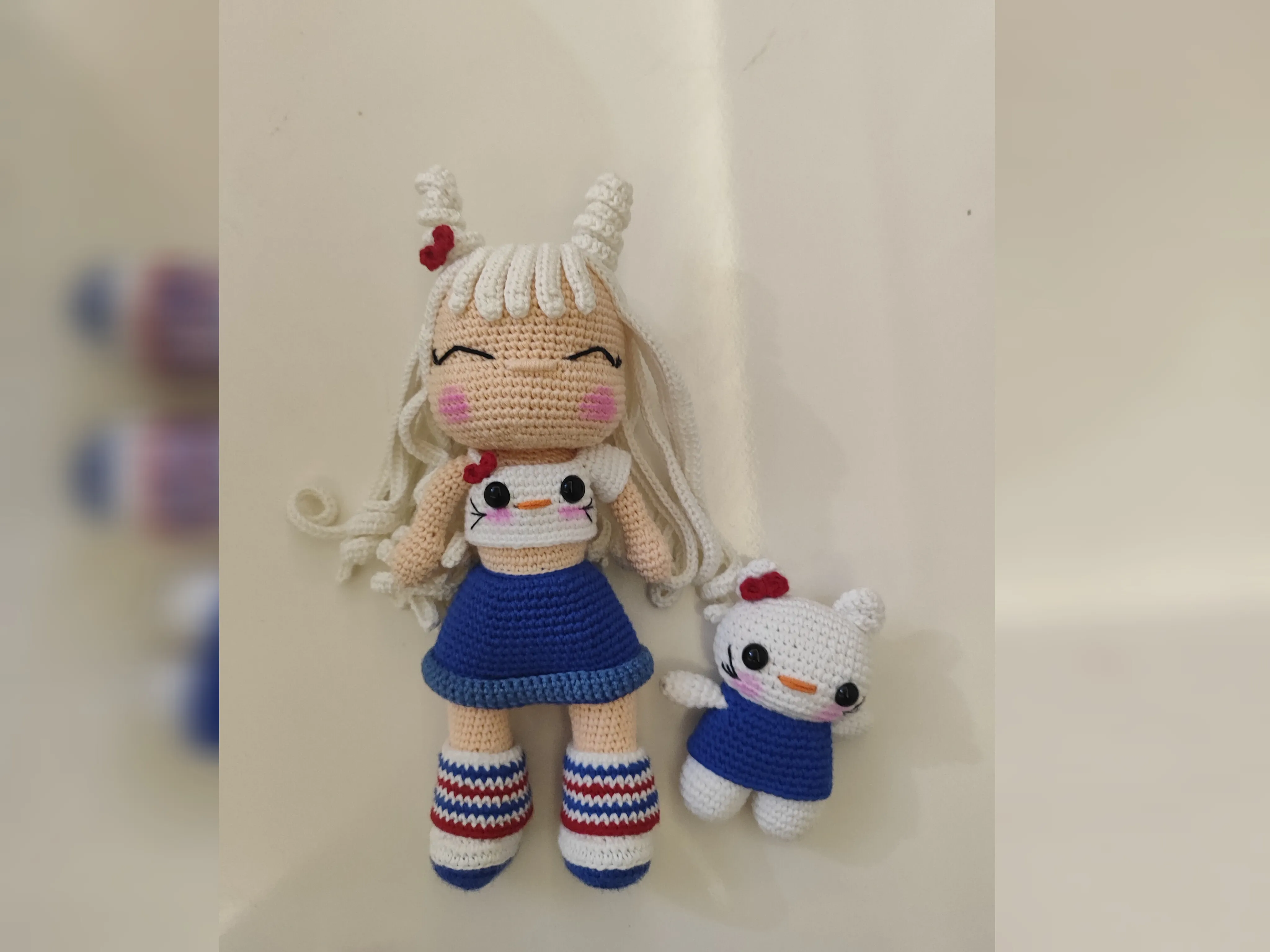 El Yapımı Amigurumi Kız Bebek ve Hediyelik Anahtarlık