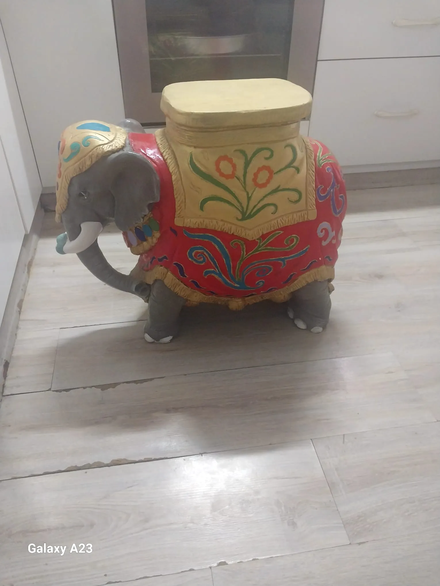 Handmade Wooden Decorative Elephant Figurine Coffee Table - Unique Design and Home Decoration