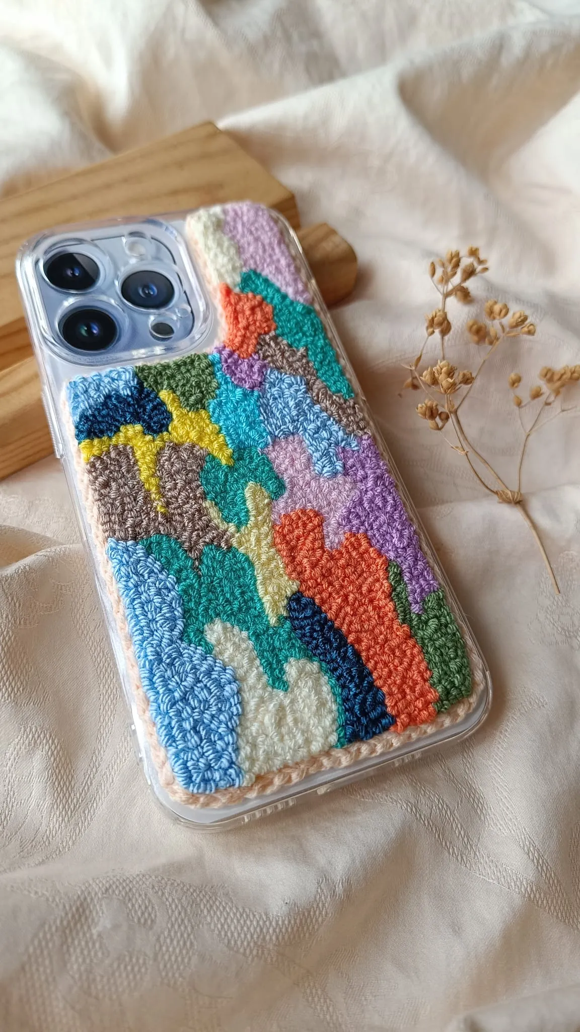 iPhone 13 Compatible Colorful Punch Phone Case
