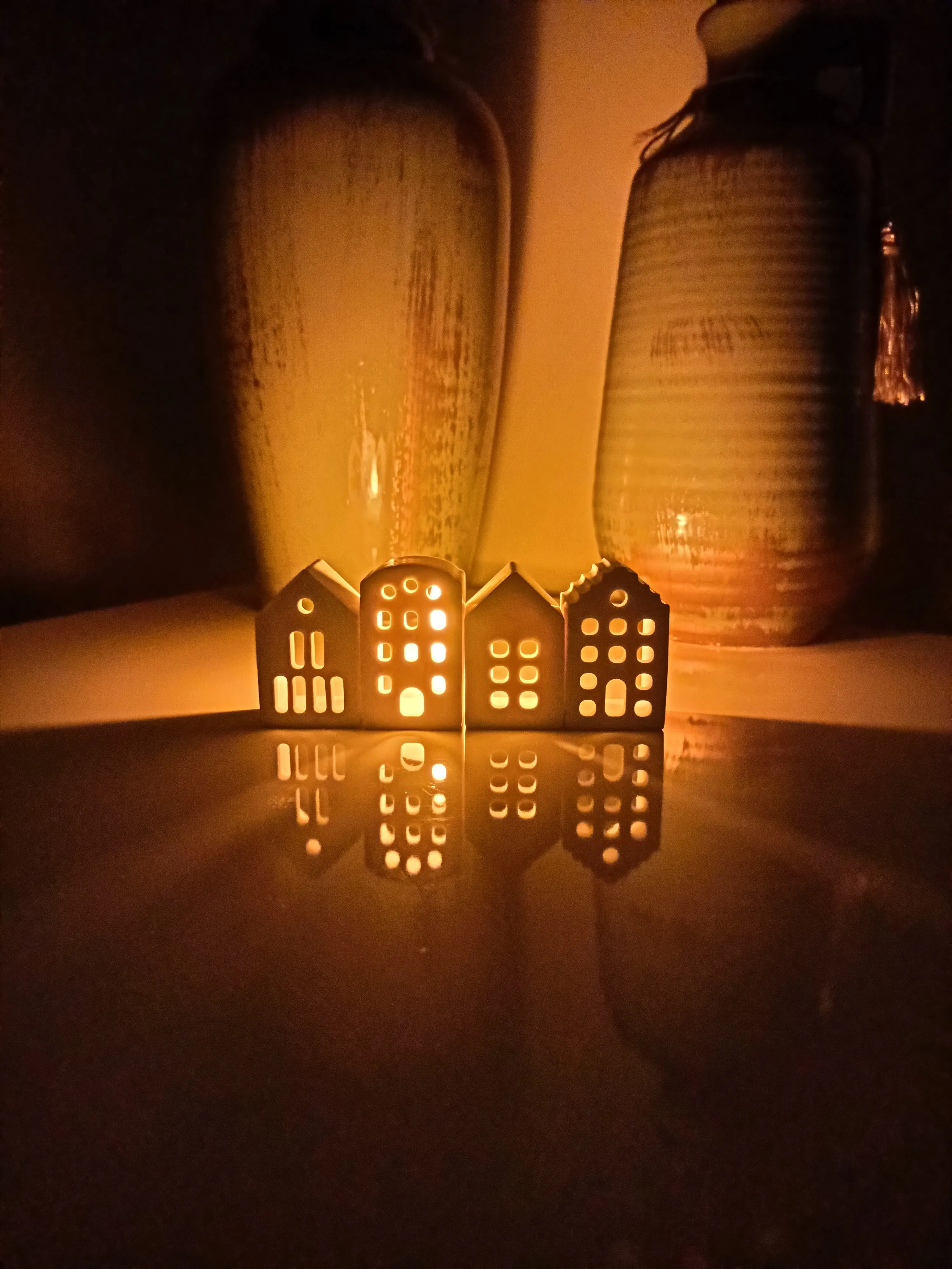 Stone Dust Scandinavian Style Tiny Size Home Decorative Object Set (Set of 4)