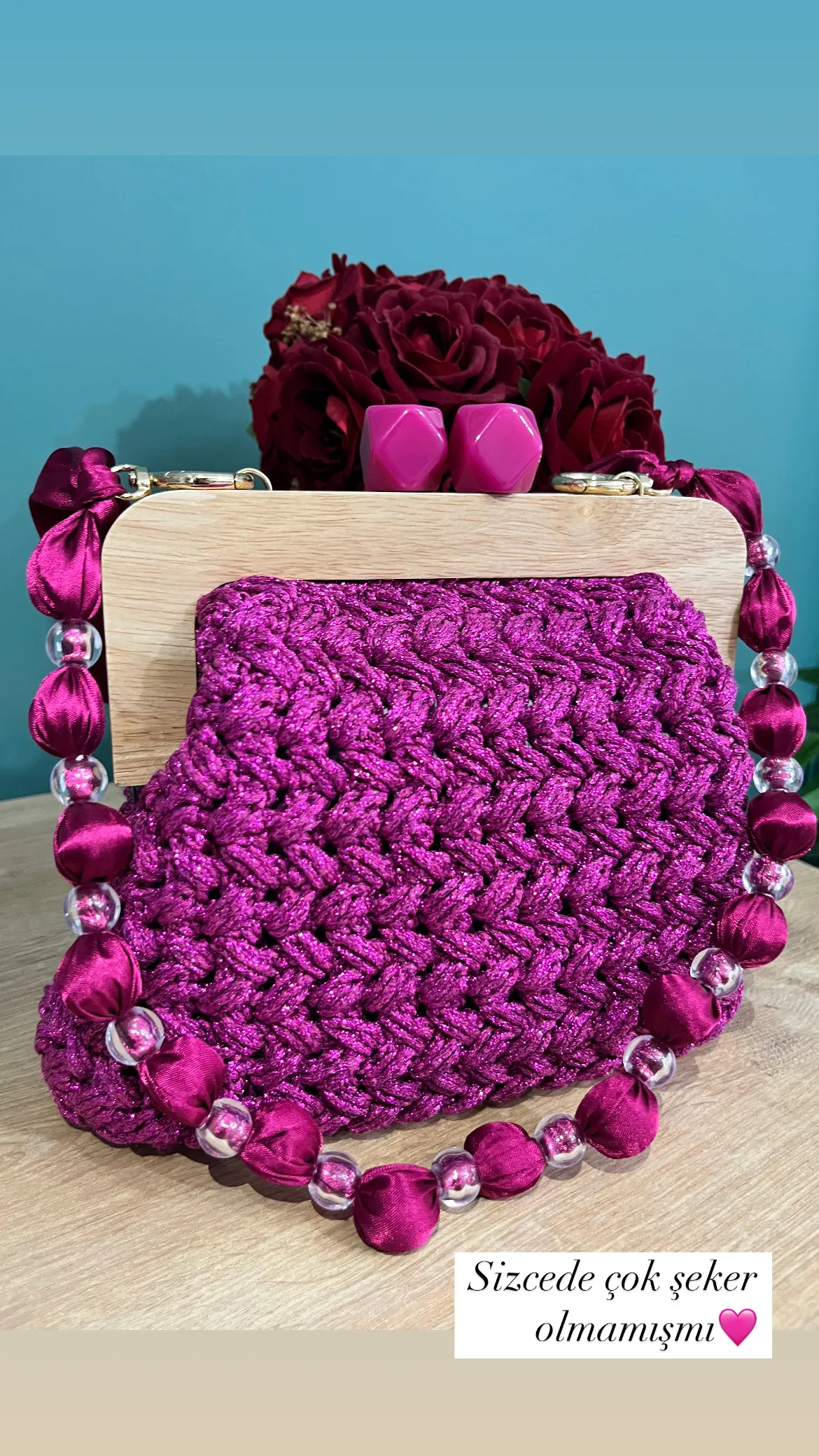 Fuchsia Glitter Knit Evening Bag - Wooden Clasp and Bead Detailed