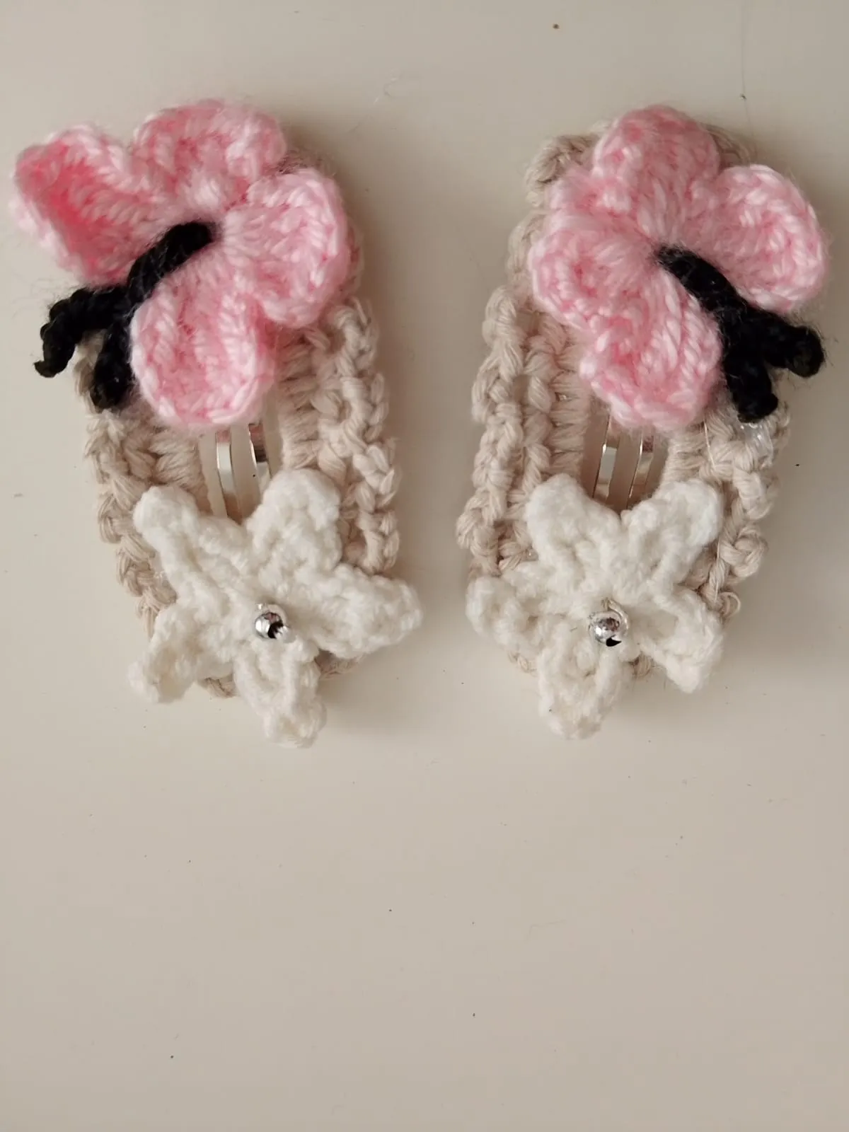 Braided Pink and White Flower Detailed Claw Hair Clip - Handmade
