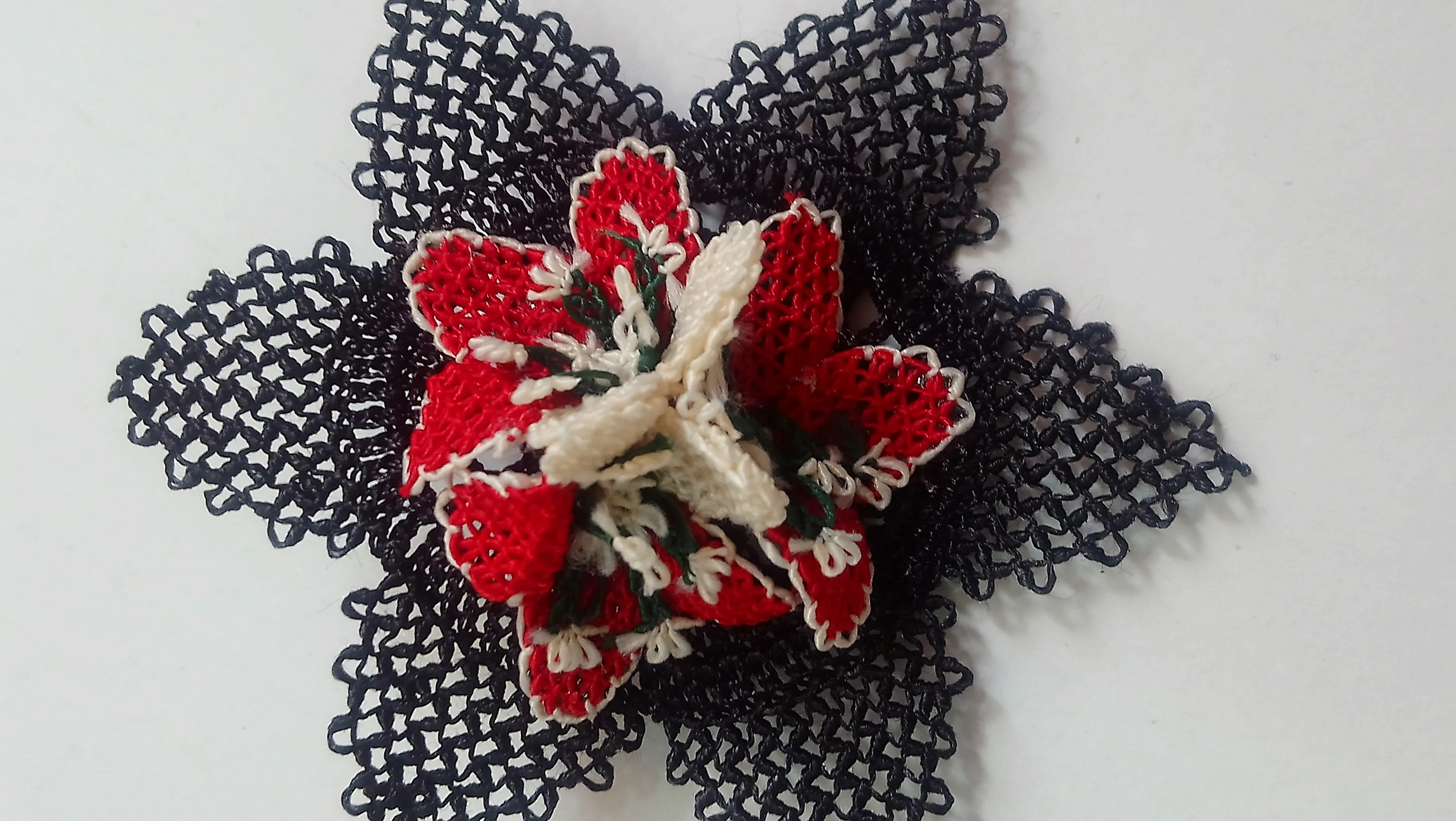 Red White Flower Patterned Needle Lace Collar Brooch - Handmade