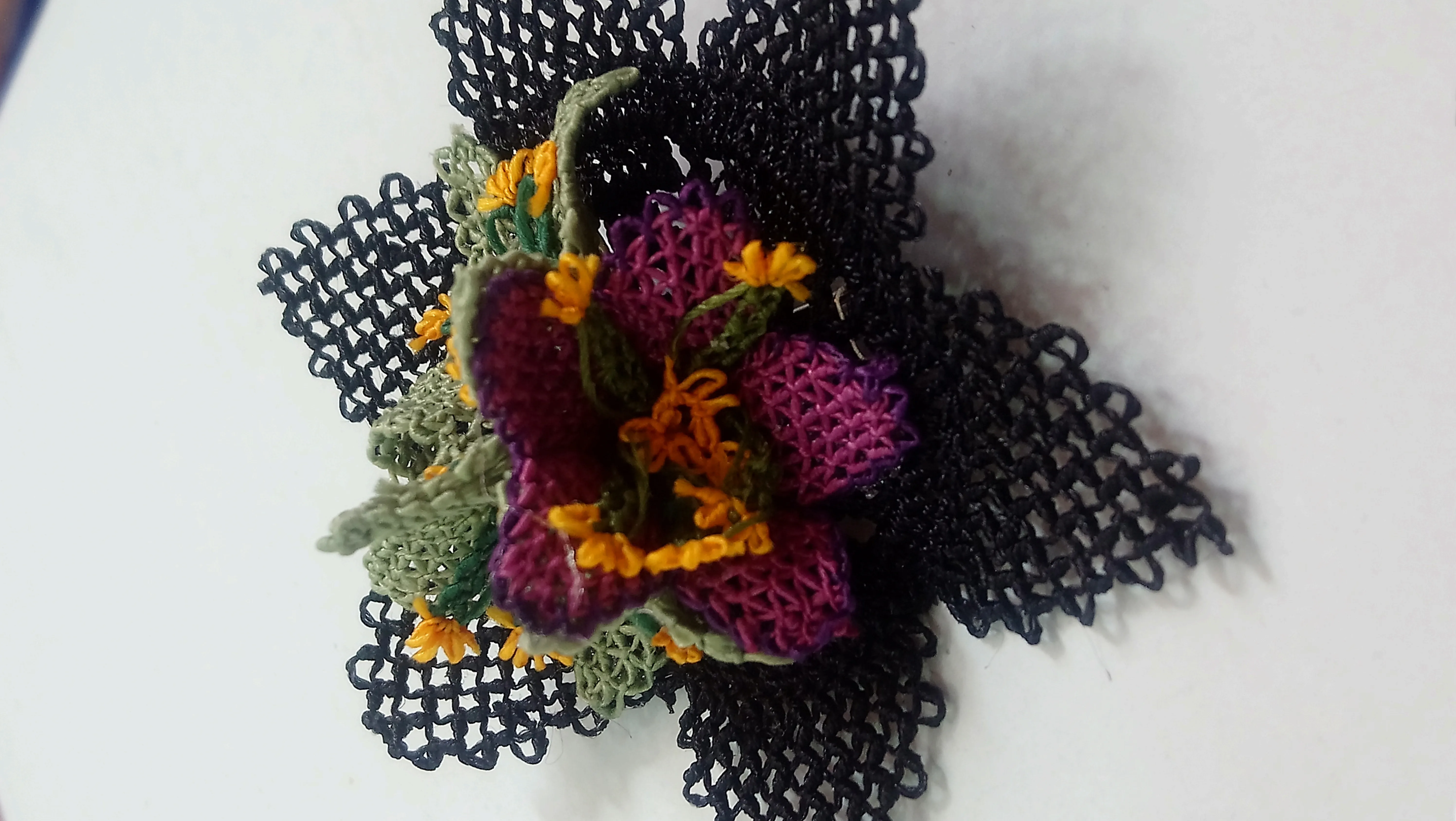 Needle Lace Flower Brooch - Black Lace Detailed Collar Accessory