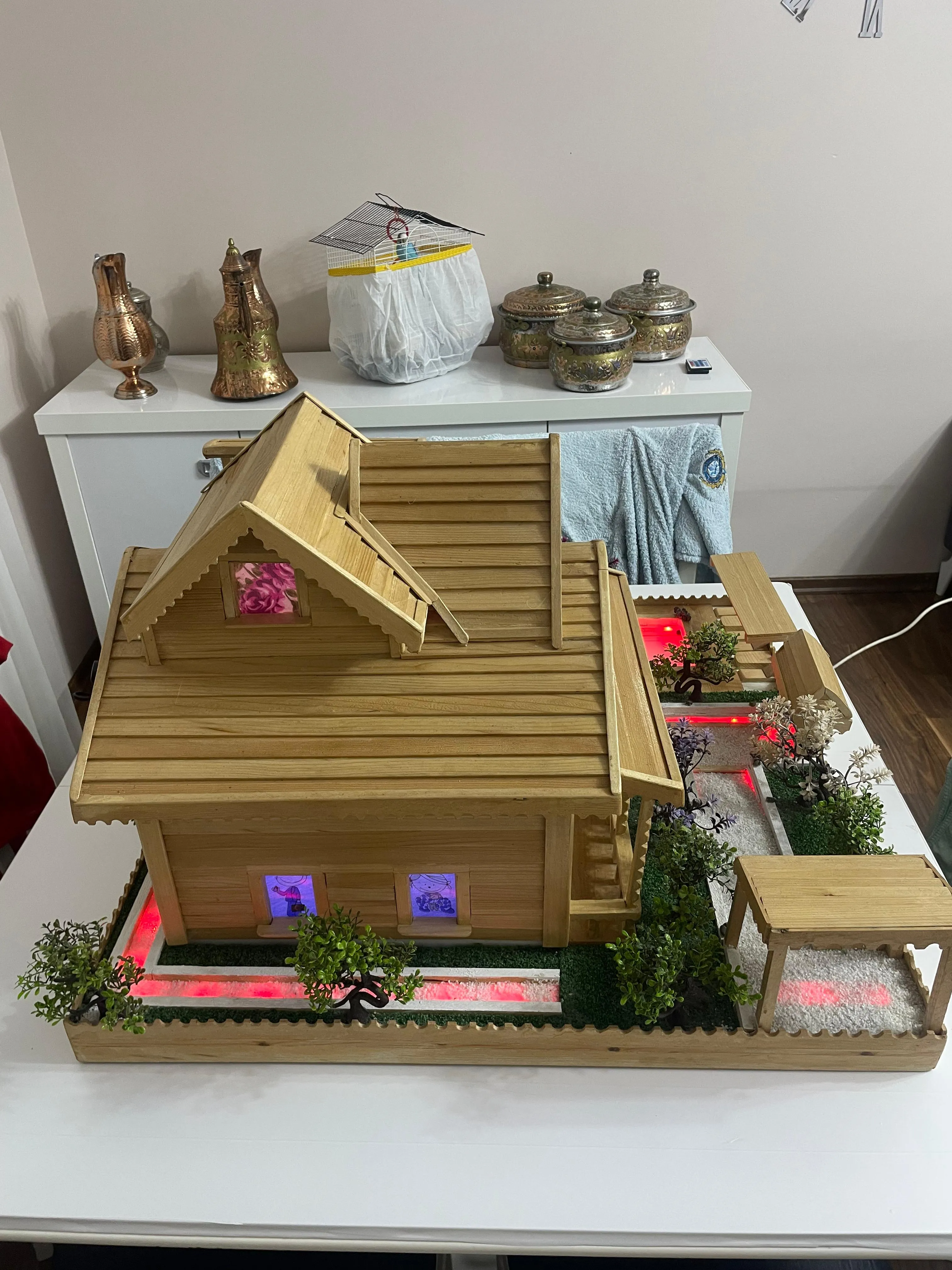 Ahşap LED Gece Lambası Ev Maketi - Dekoratif Aydınlatma
