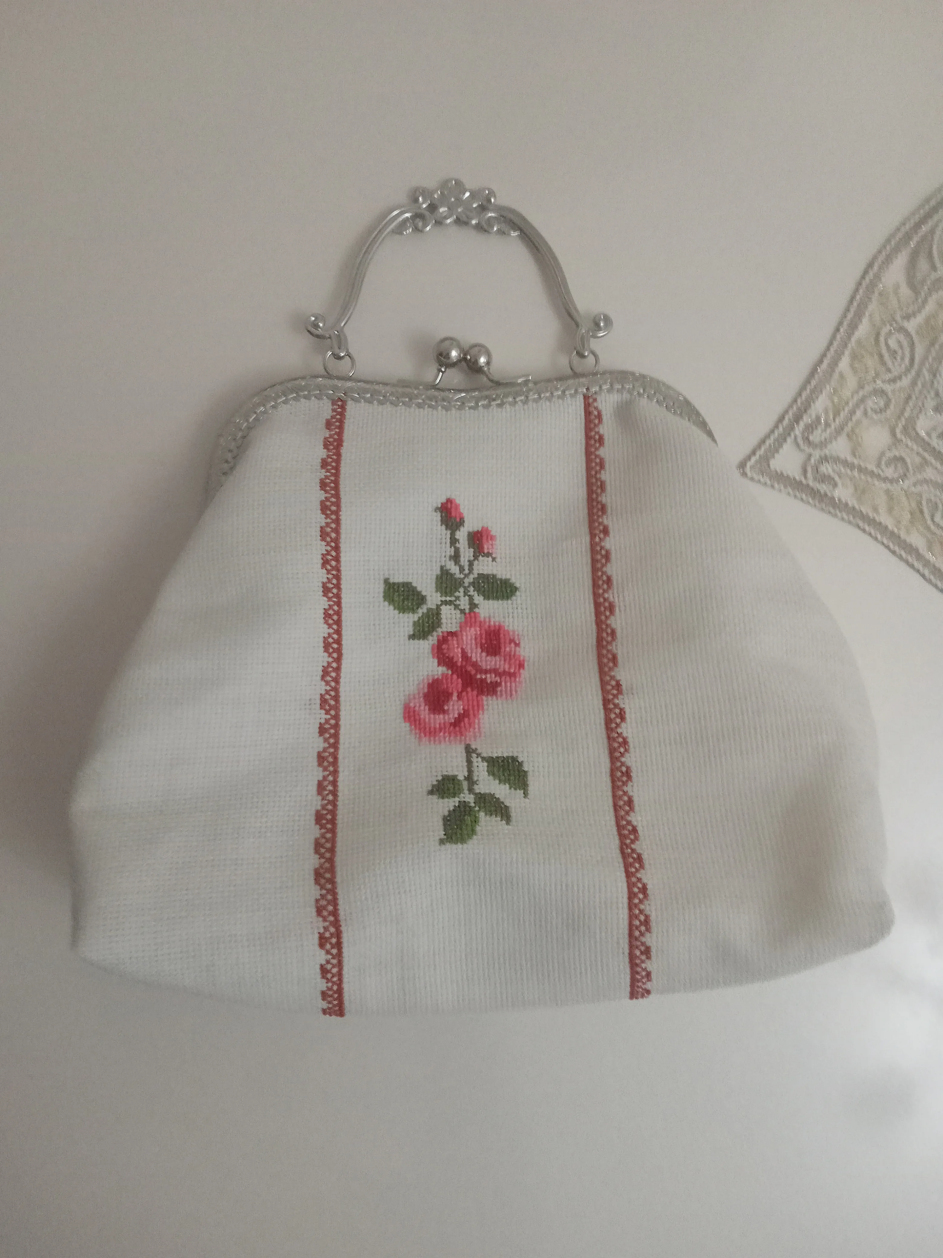 Cream Linen Canvas Embroidered Bag - Steel Handle, Ottoman Silk Lined