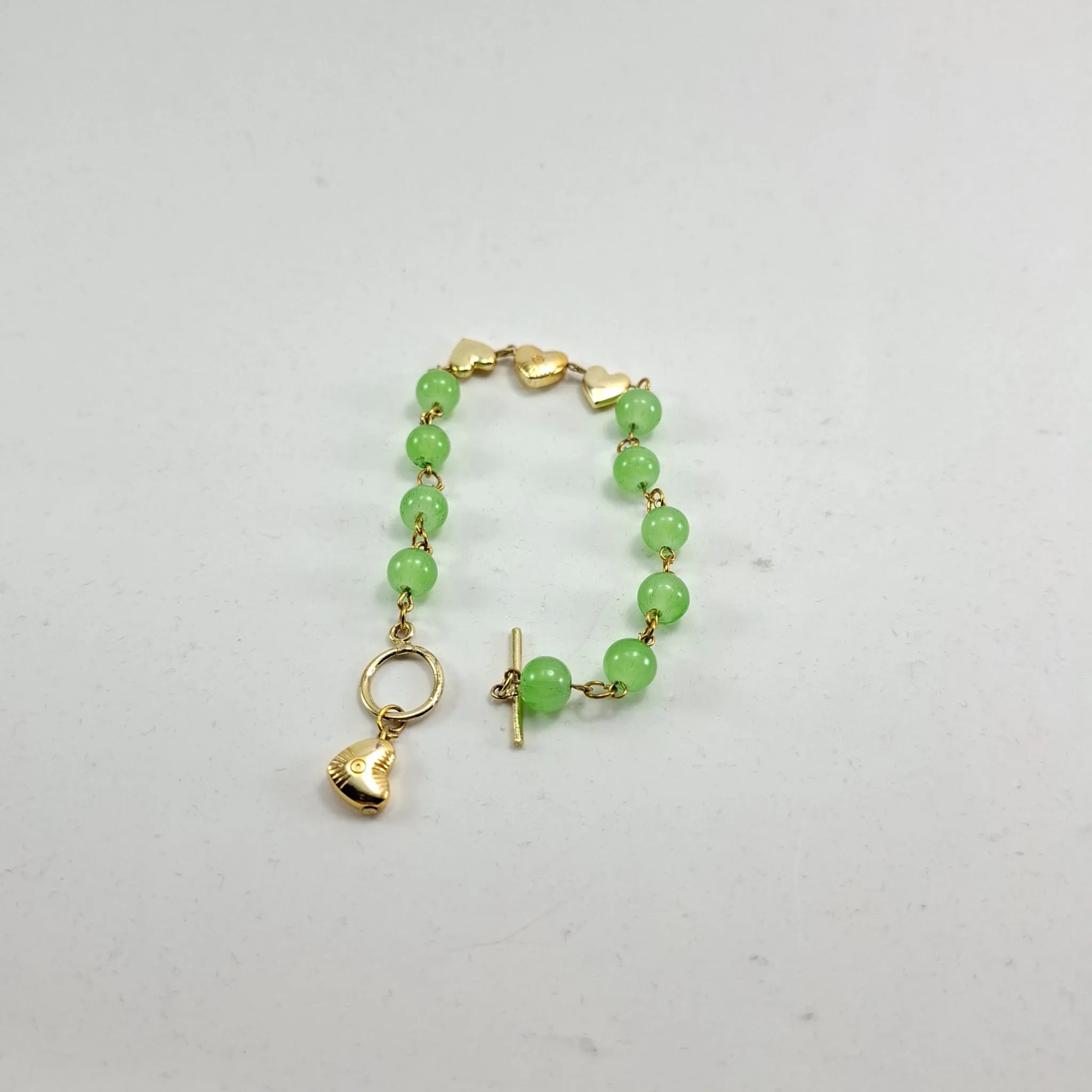 Green Aventurine Stone Gold Colored Heart Detailed Beaded Bracelet