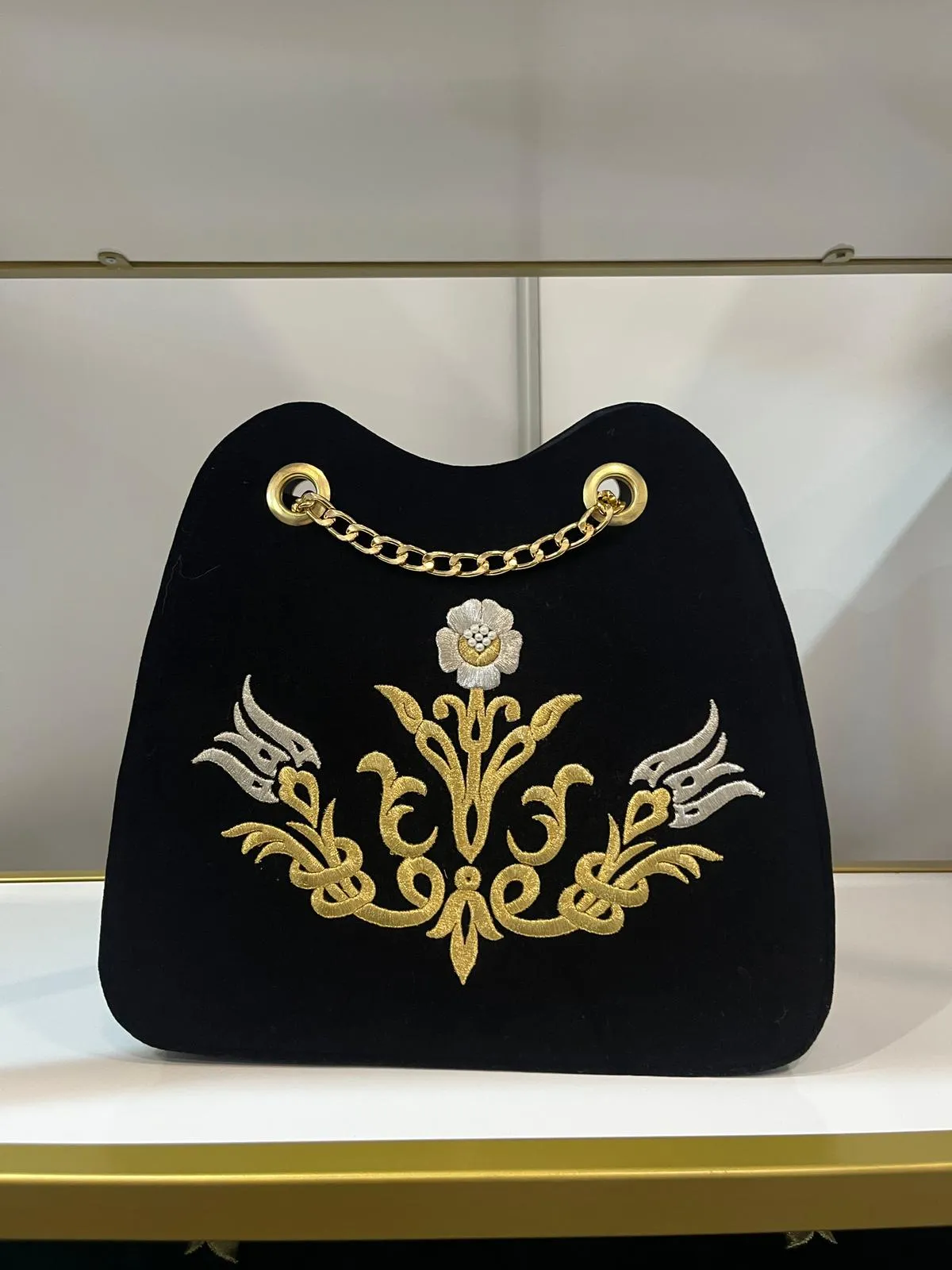 Black Velvet Gold Embroidered Shoulder Bag - Chic Design with Chain Strap
