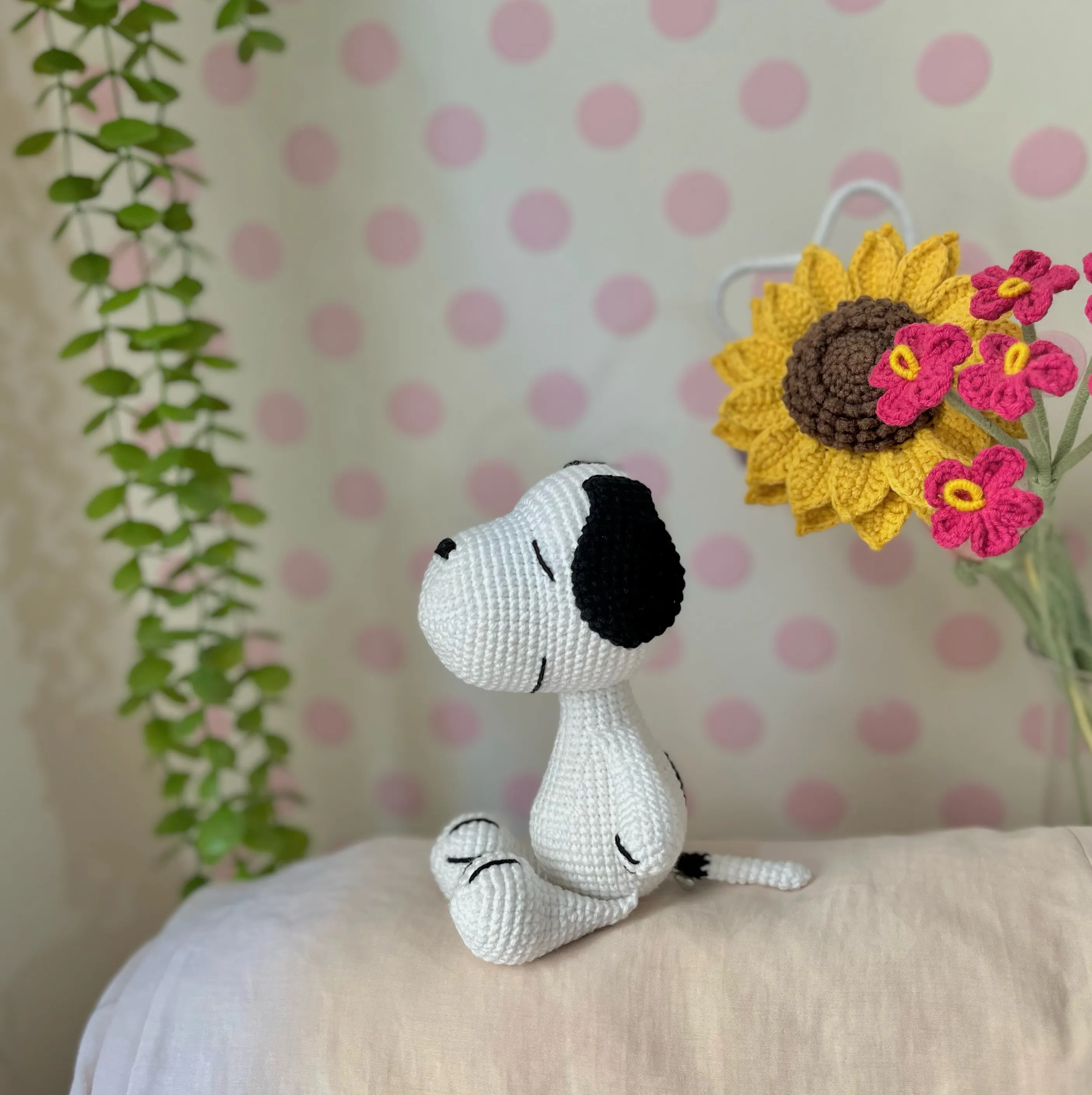 White Amigurumi Snoopy Toy Doll - Handmade Knitted Doll