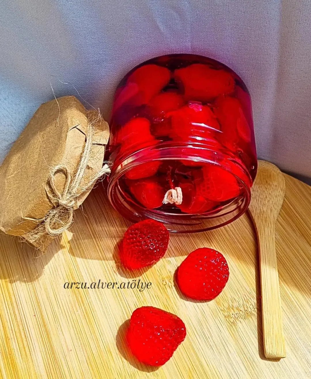 Strawberry Scented Gel Candle - Decorative Jam-Look Soy Wax Candle
