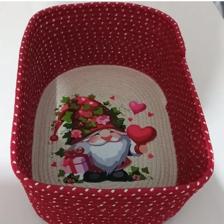 Kırmızı Beyaz Puantiyeli Noel Baba Desenli İp Sepet - El Yapımı