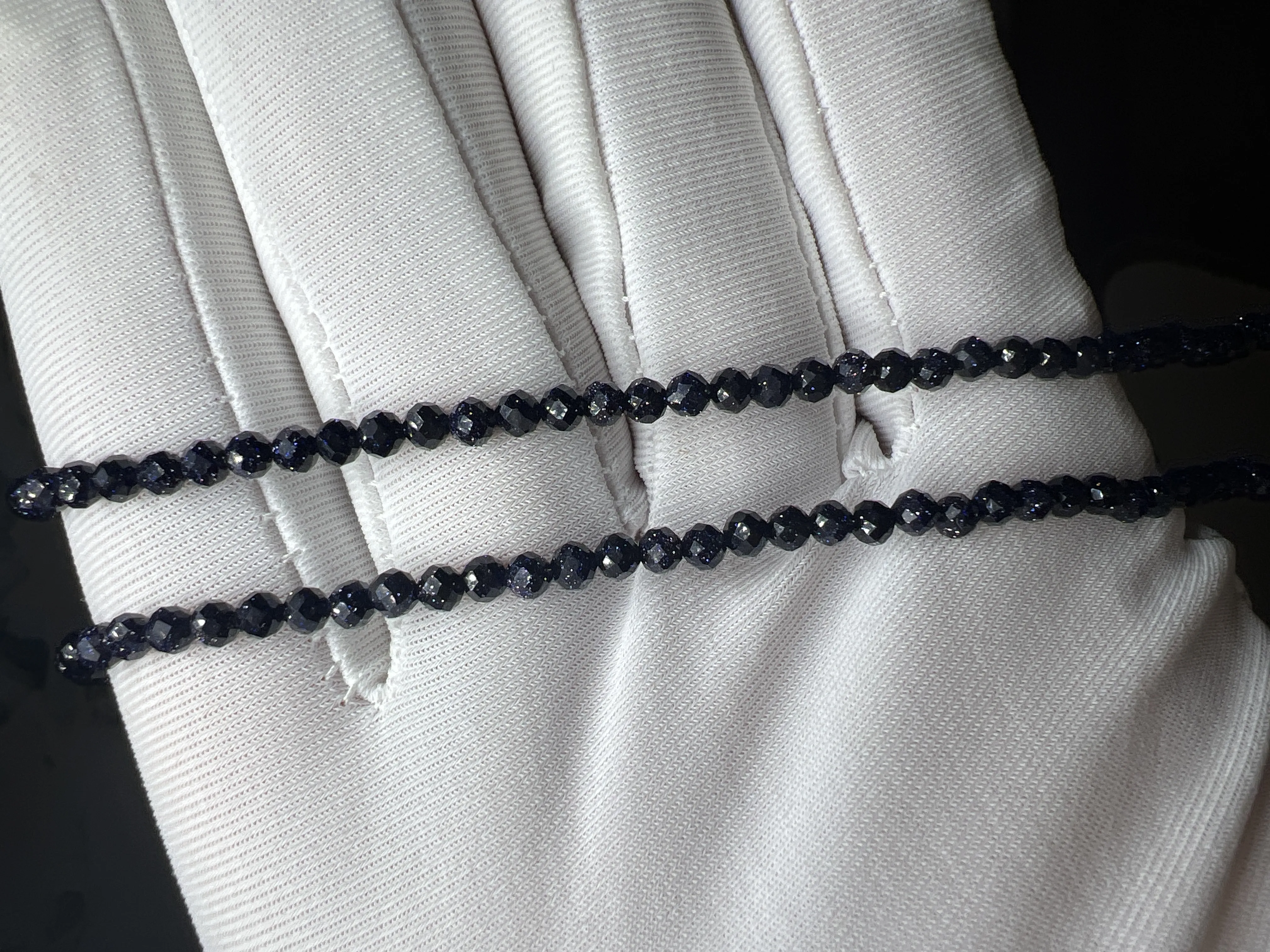 Lapis Lazuli Star Stone Necklace - Elegant Design with Shiny Natural Stone