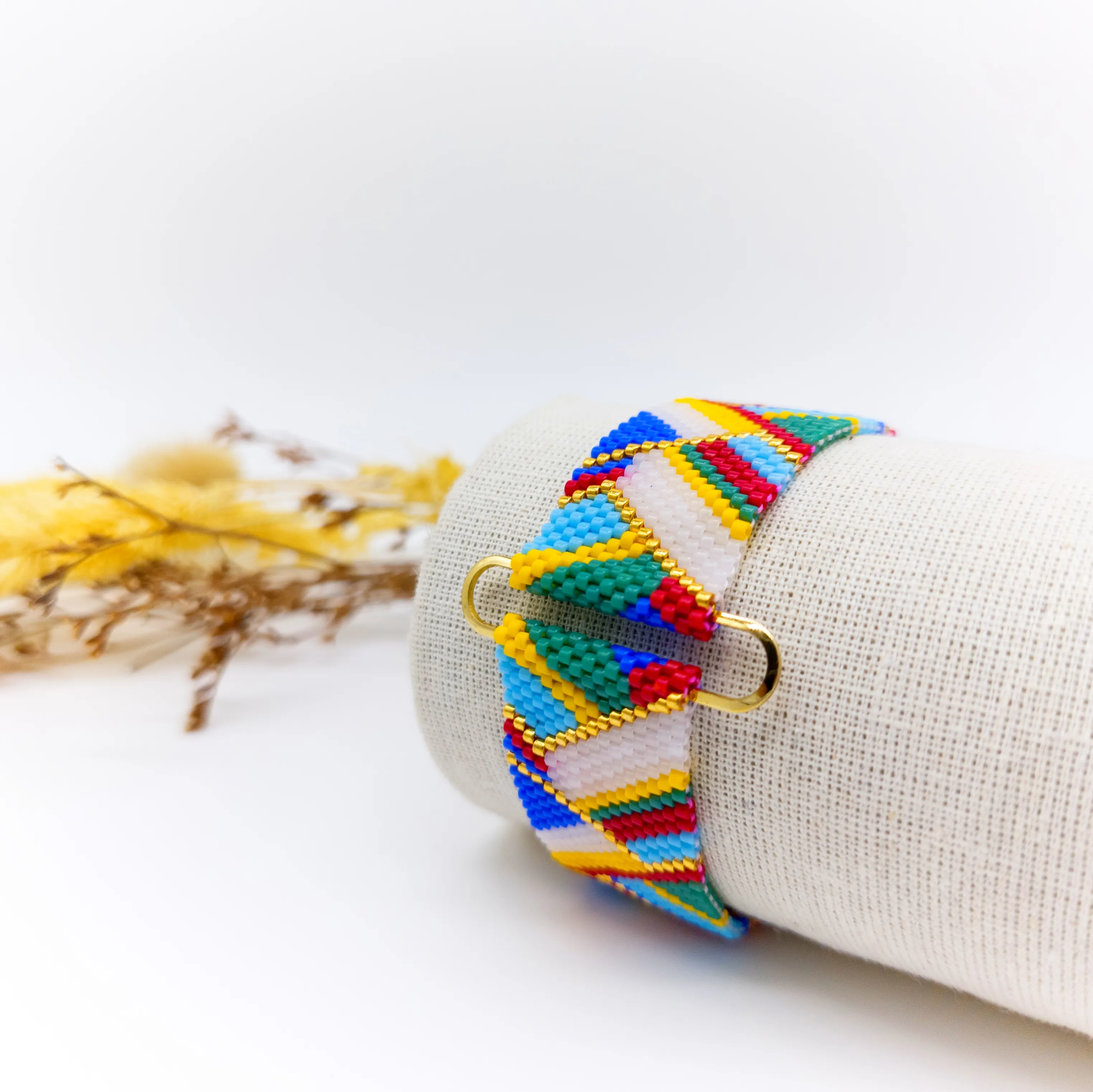 Renkli Miyuki Boncuklu Geometrik Desenli Bileklik - El Emeği