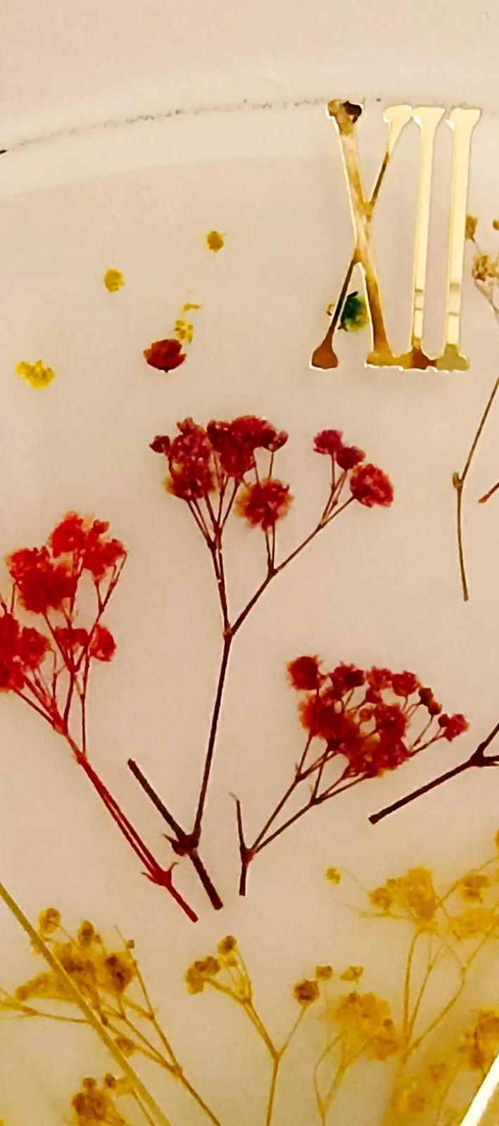 Dried Flower Detailed Transparent Epoxy Wall Clock - 38 cm, Gold Numerals