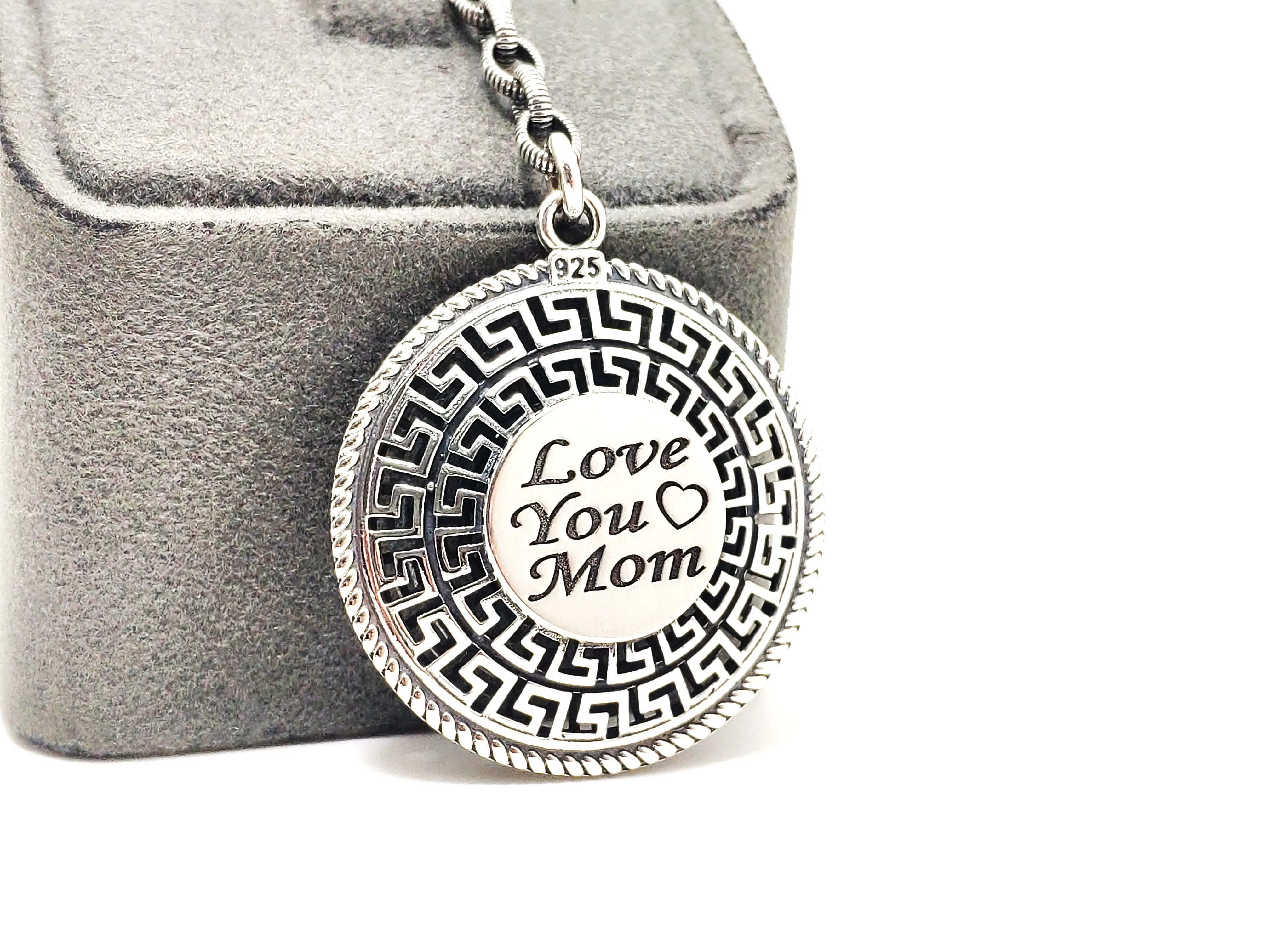 925 Sterling Silver Filigree Keychain - "Love You Mom" Inscribed