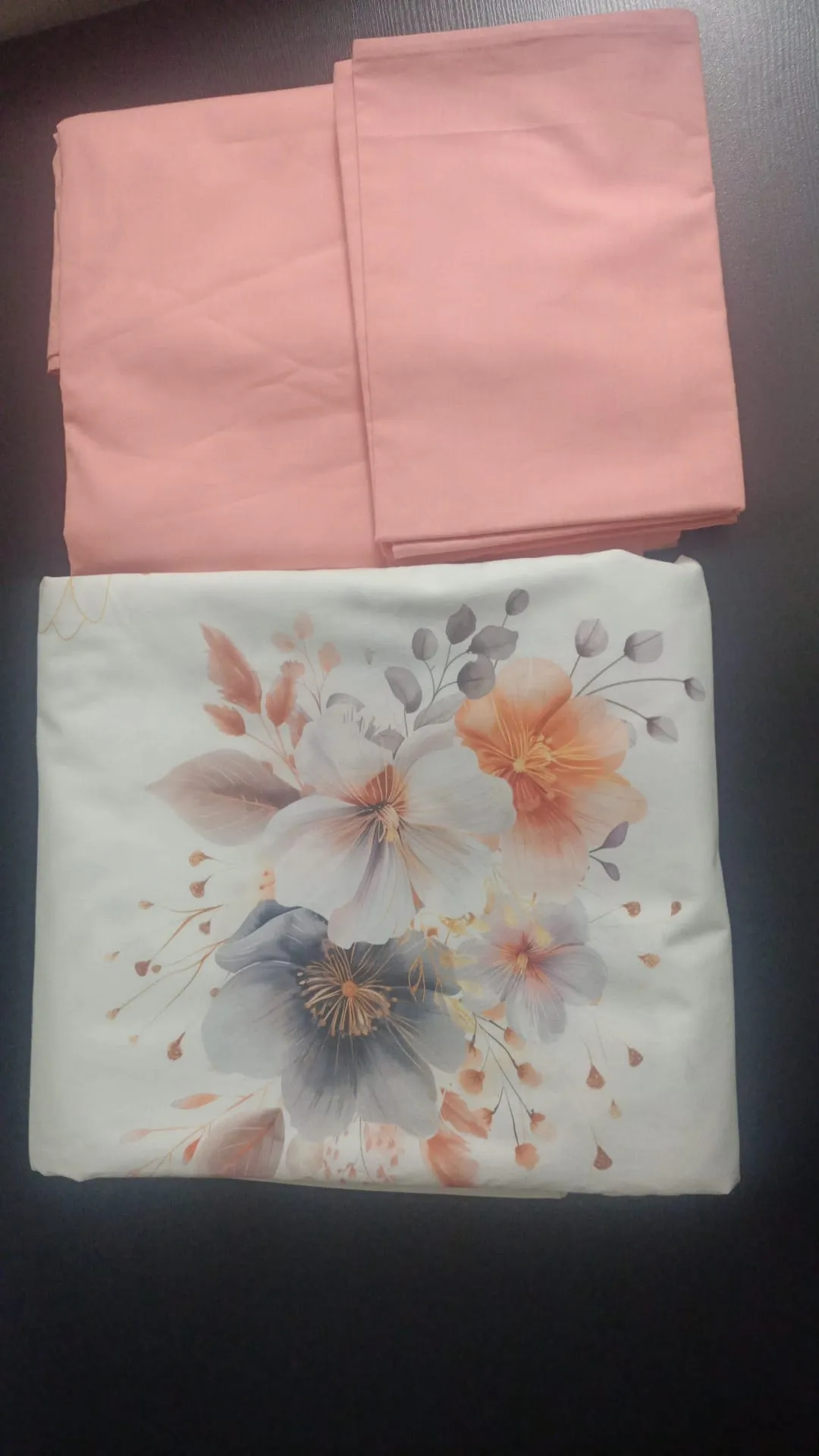 Pembe çiçek desenli Çift kişilik nevresim takımı