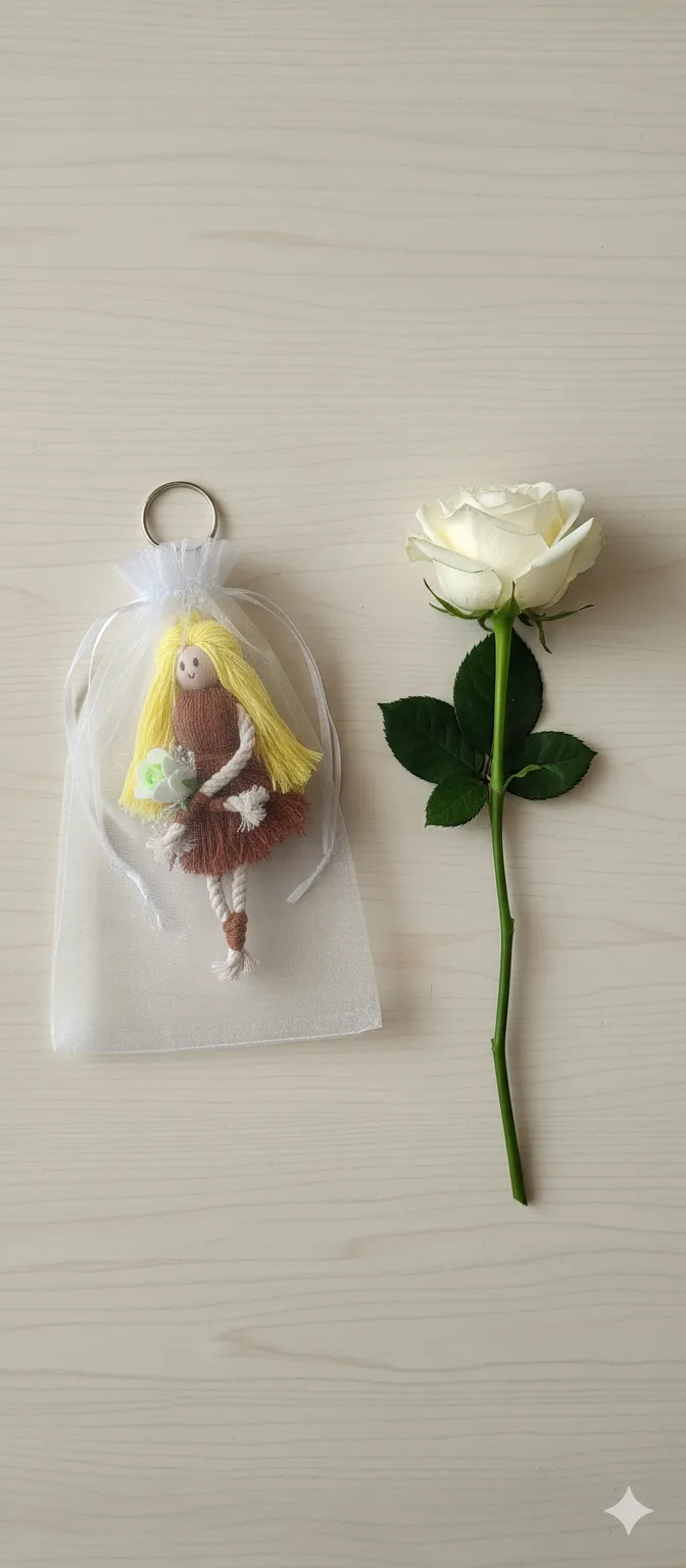 Makrome Bebek Figürlü Anahtarlık - El Emeği Çanta Aksesuarı